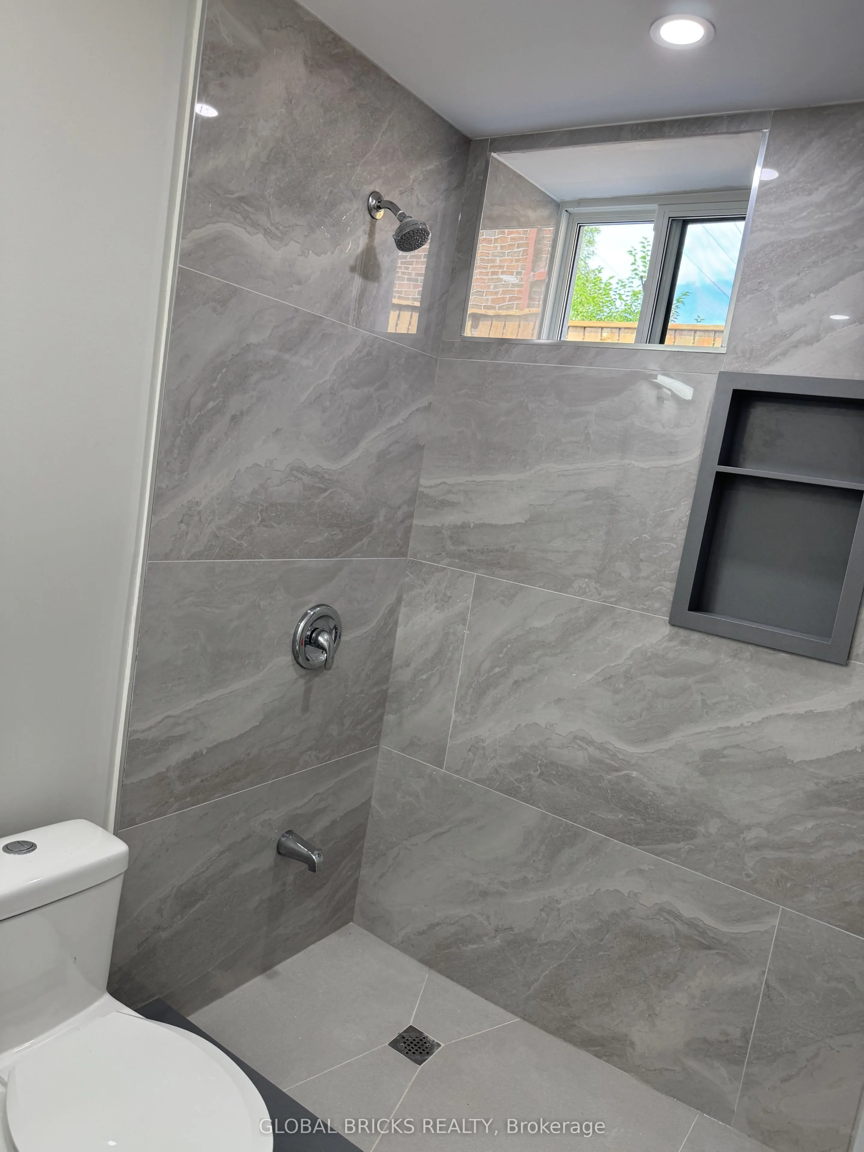 101 Minerva Avenue #Unit 3- Lower