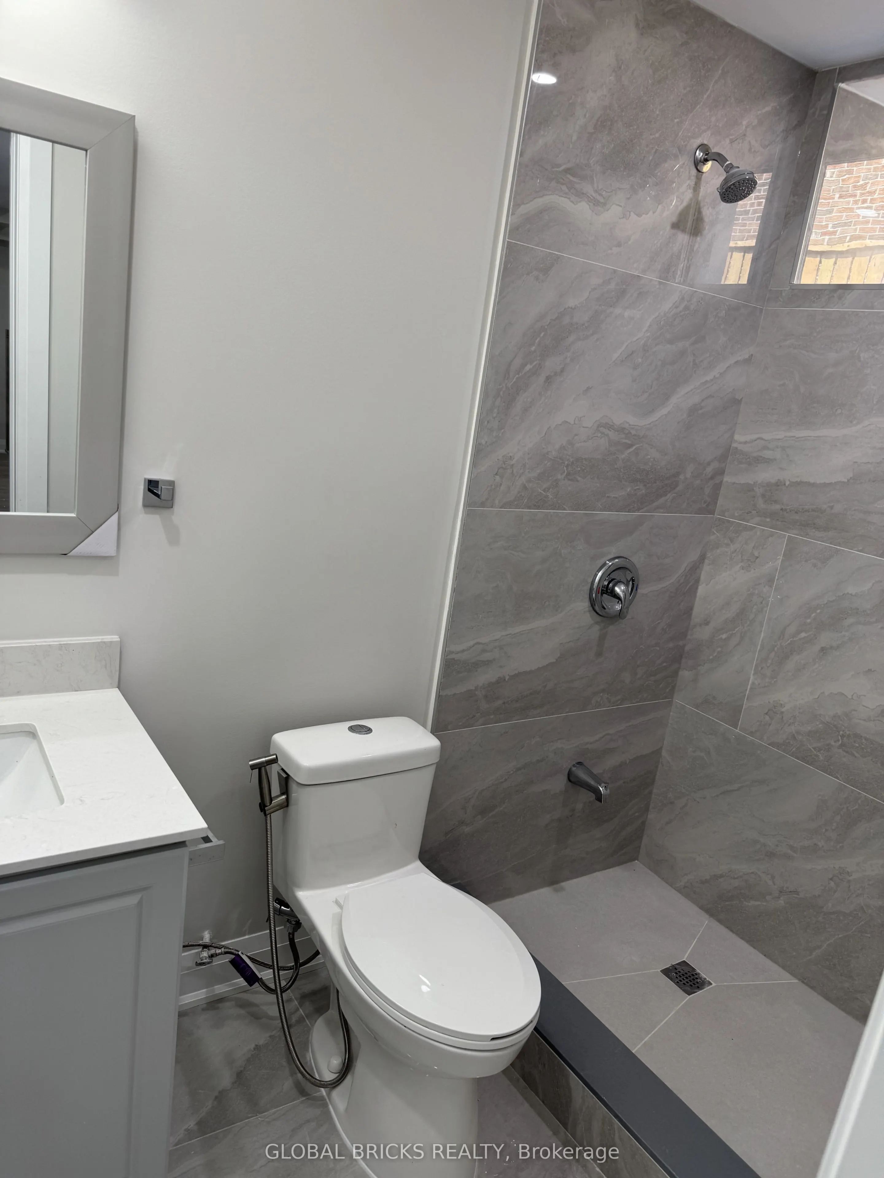 101 Minerva Avenue #Unit 3- Lower