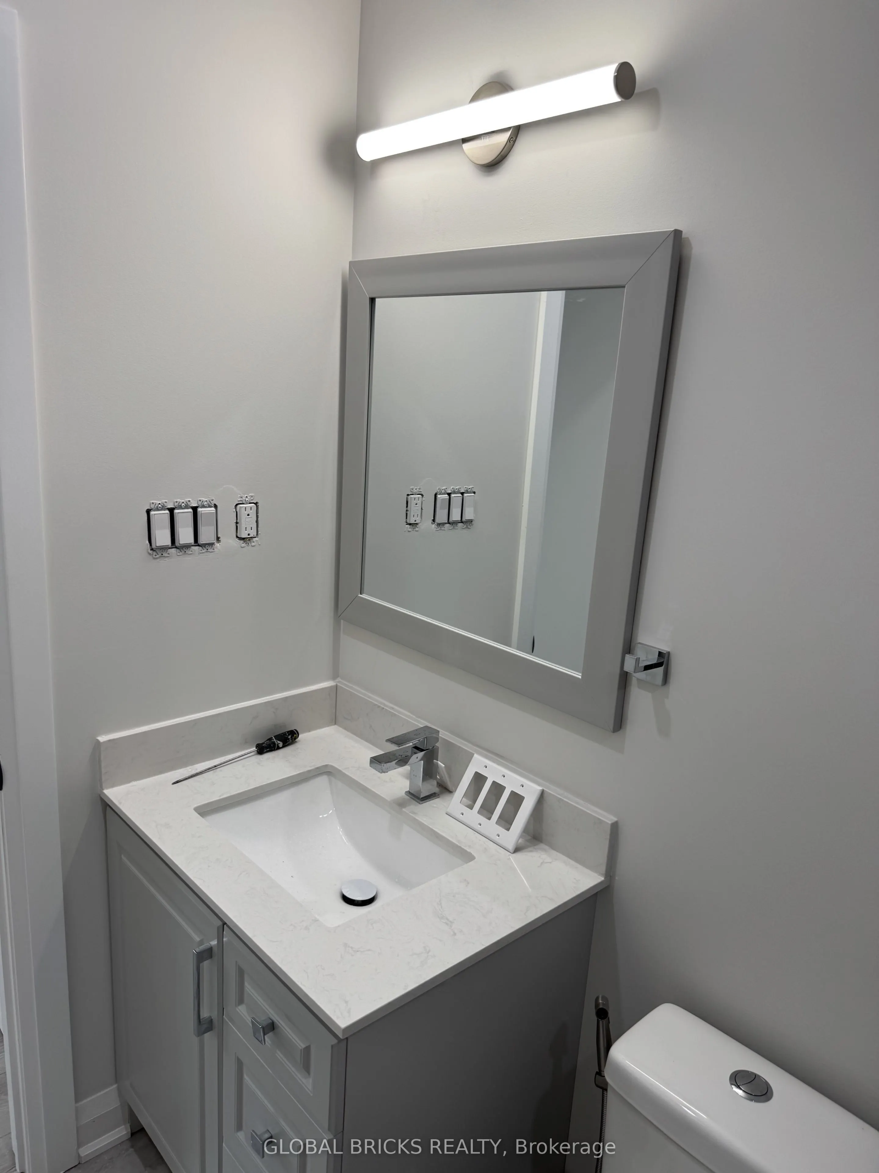 101 Minerva Avenue #Unit 3- Lower