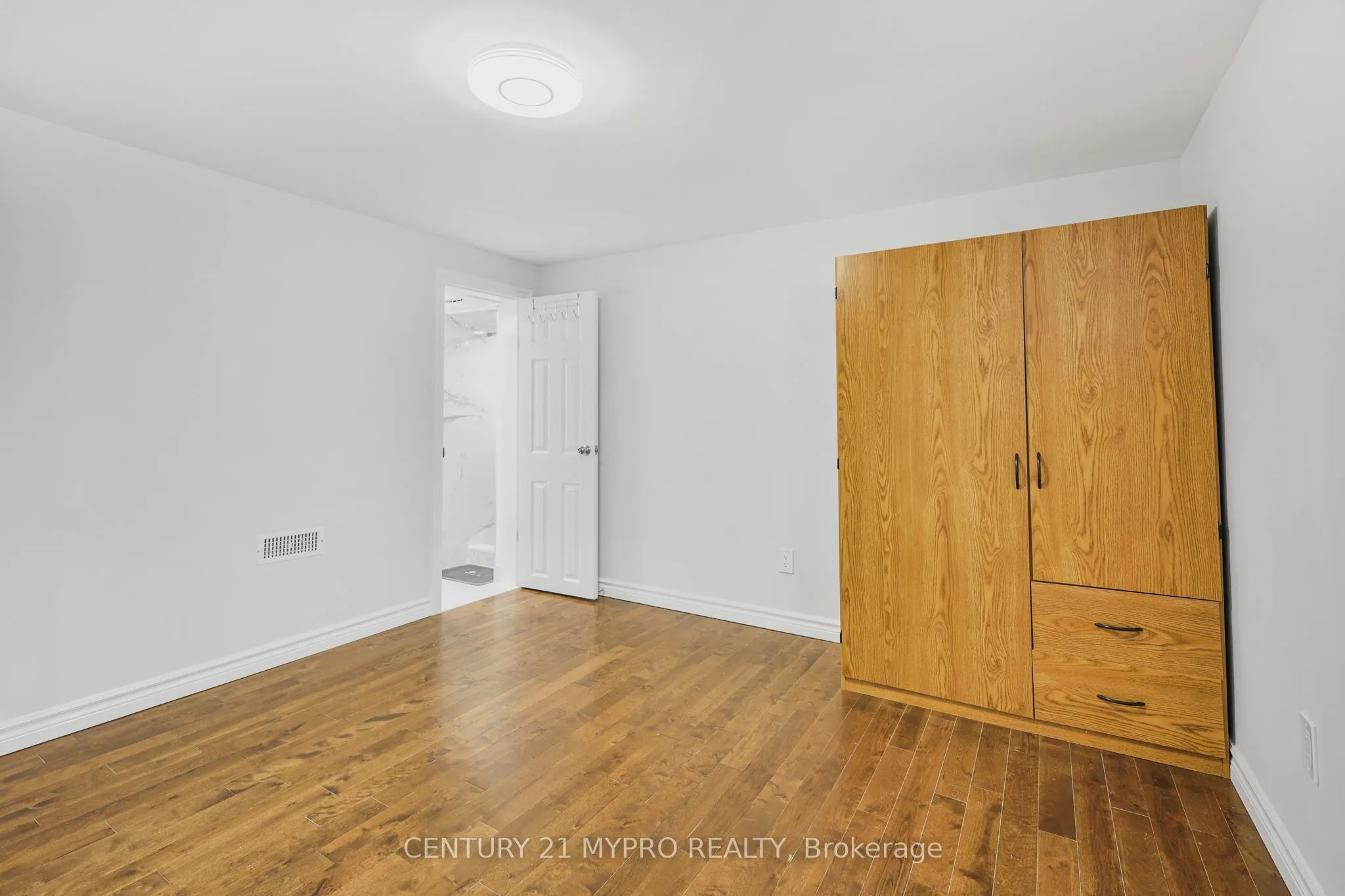BSMT 351 Conant Street
