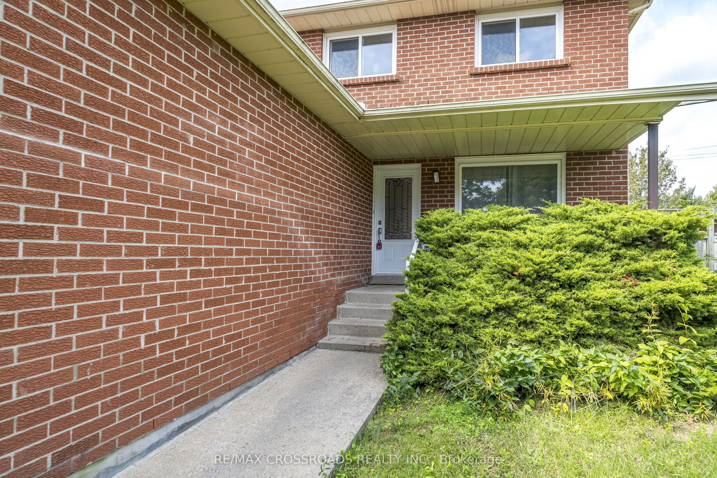 34 Blue Anchor Trail #Main/2nd