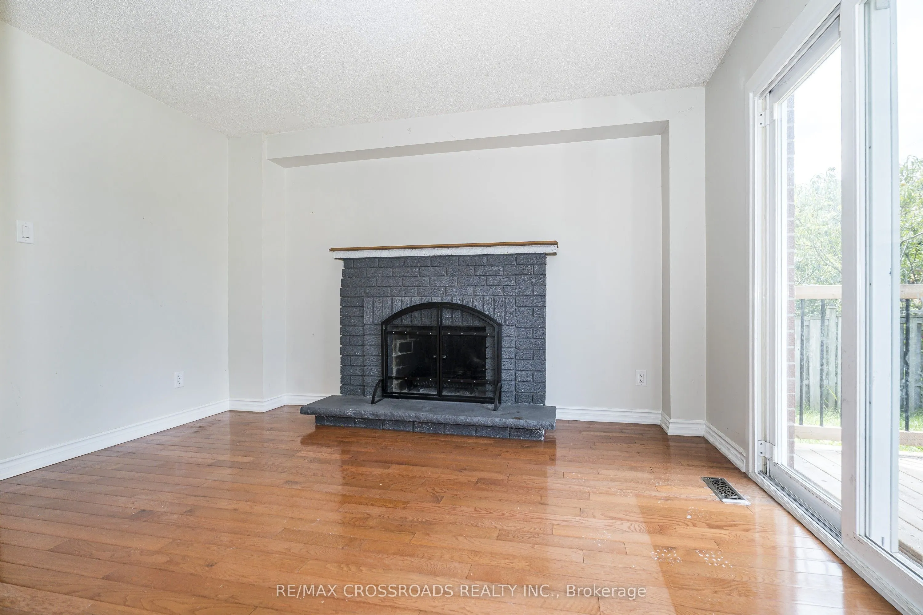 34 Blue Anchor Trail #Main/2nd