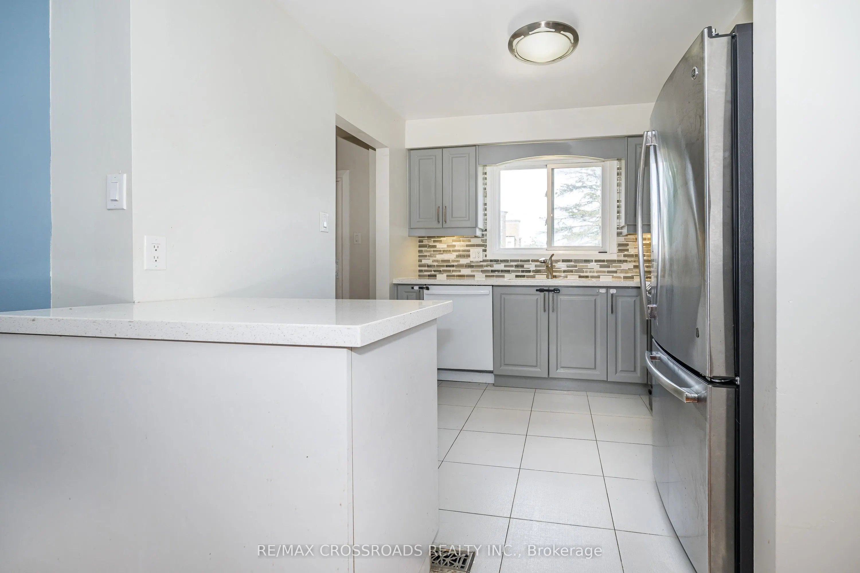 34 Blue Anchor Trail #Main/2nd