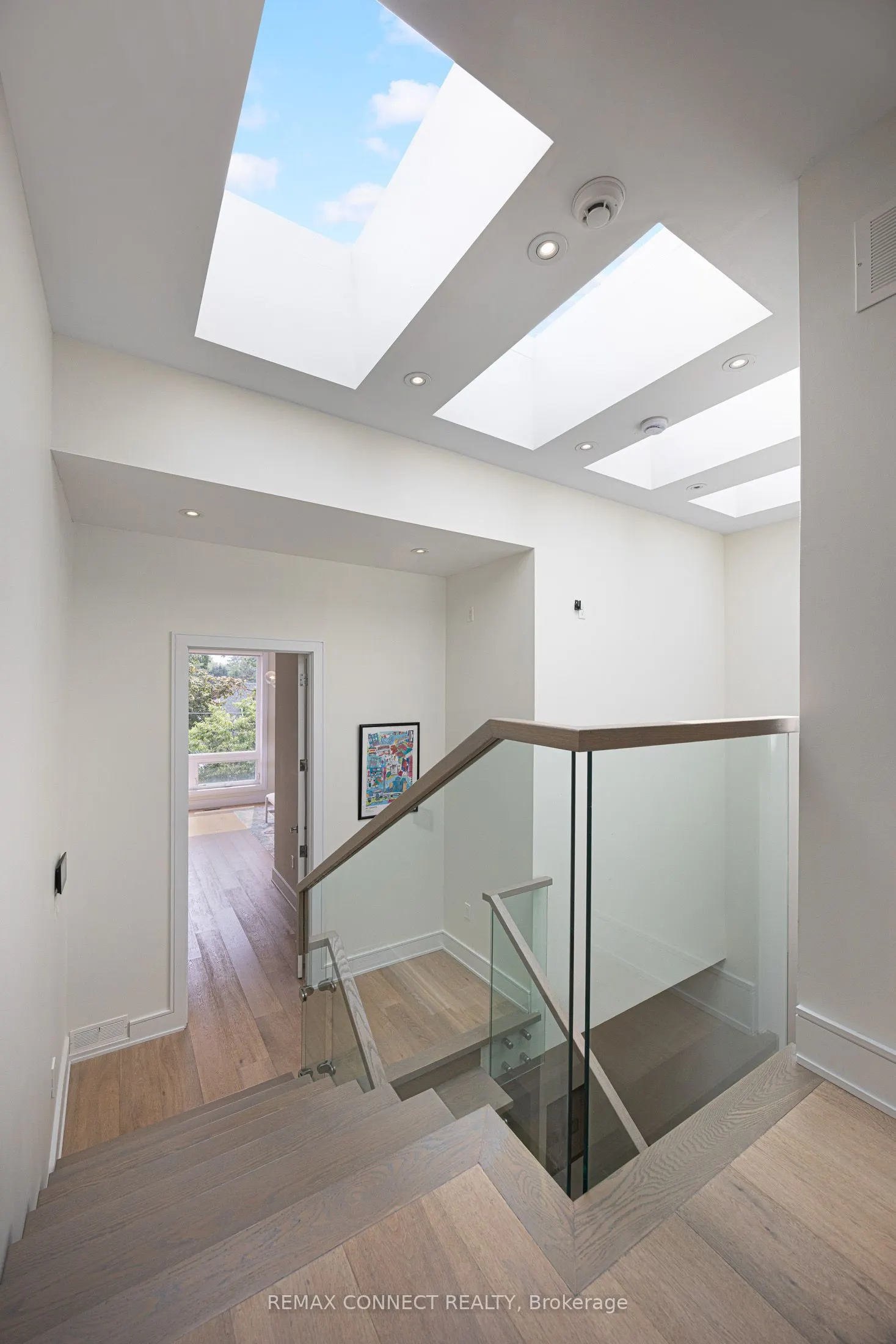164 Aldwych Avenue
