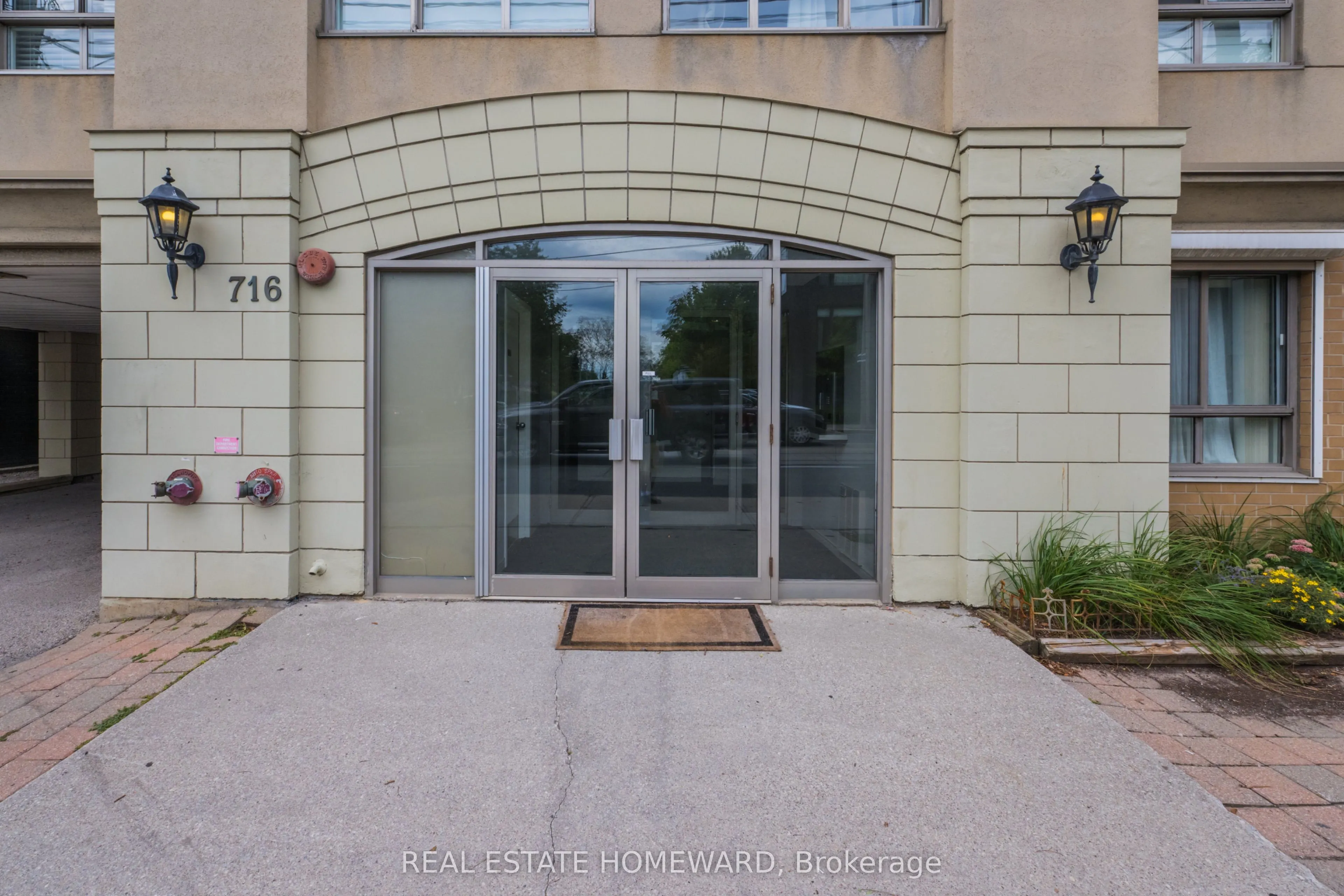716 Kingston Road #304