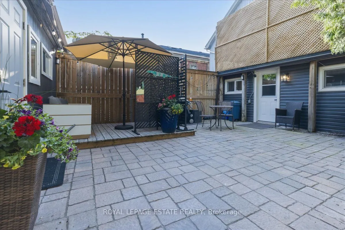 1398 Queen Street E