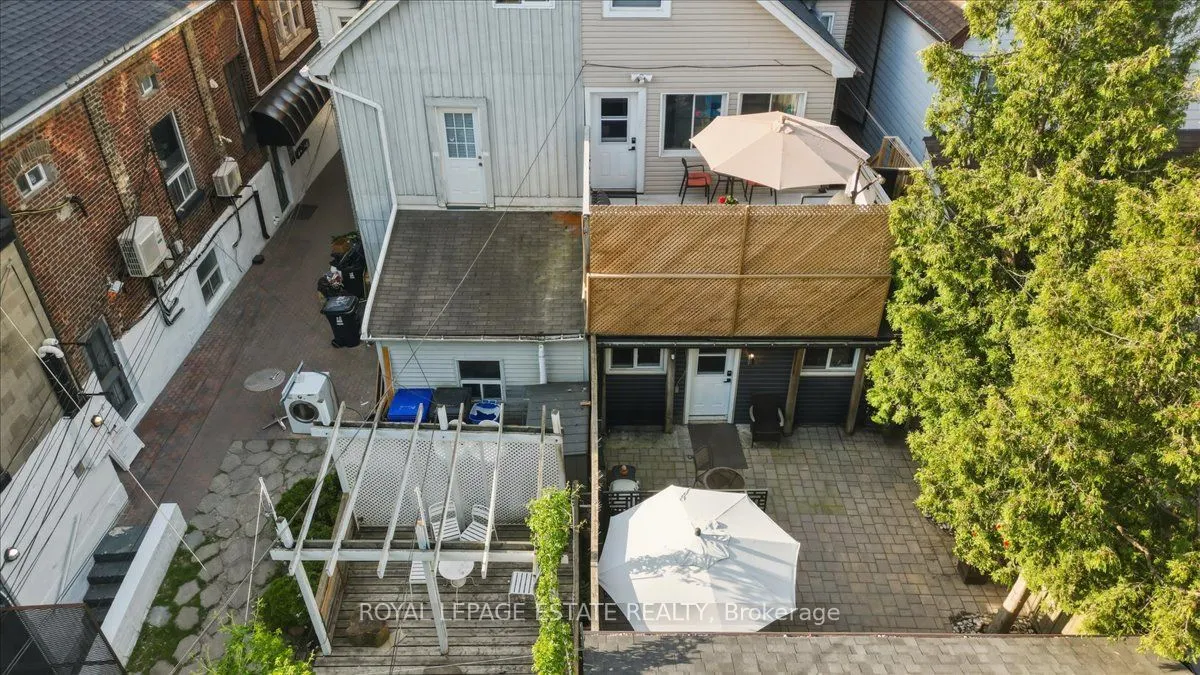 1398 Queen Street E