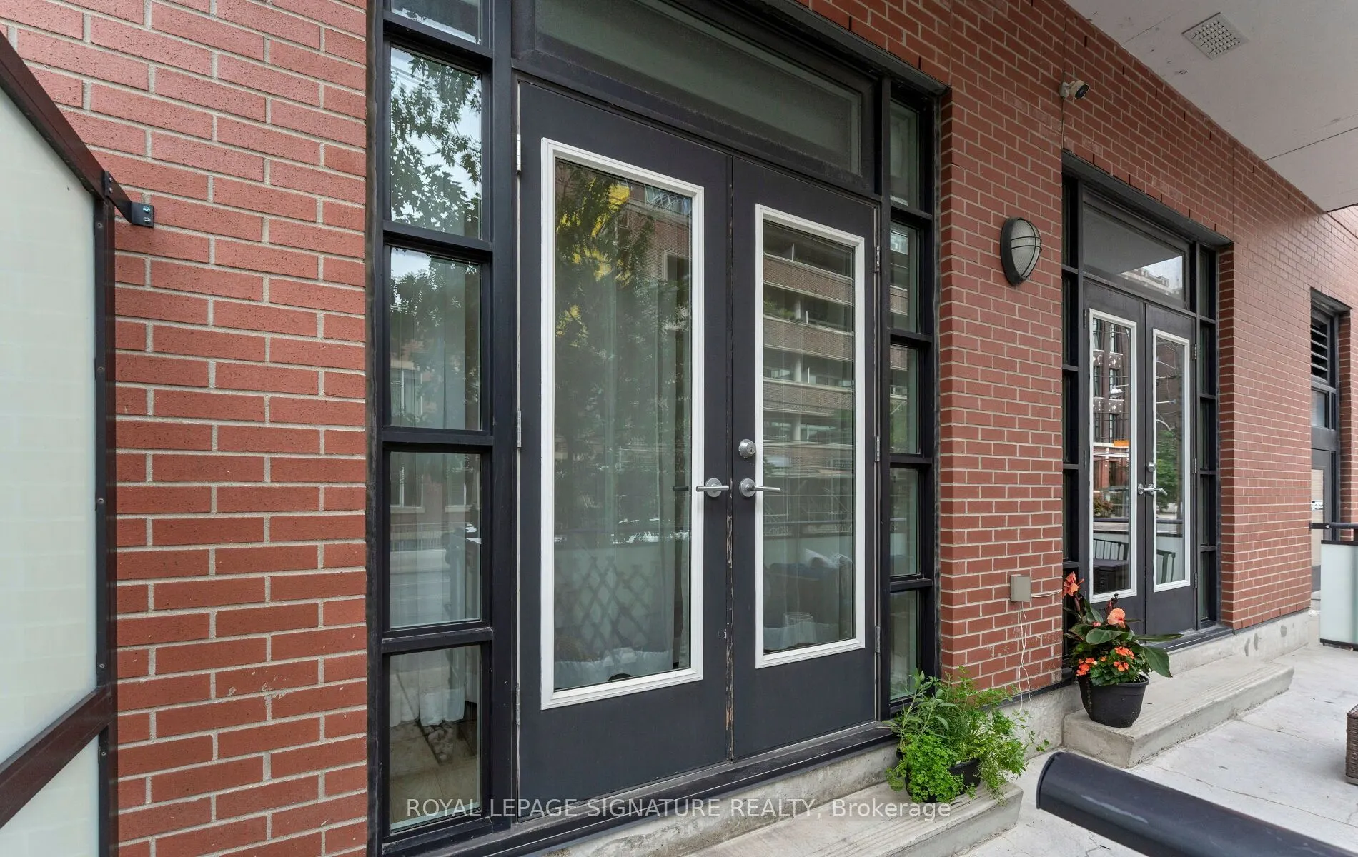 88 Colgate Avenue #111