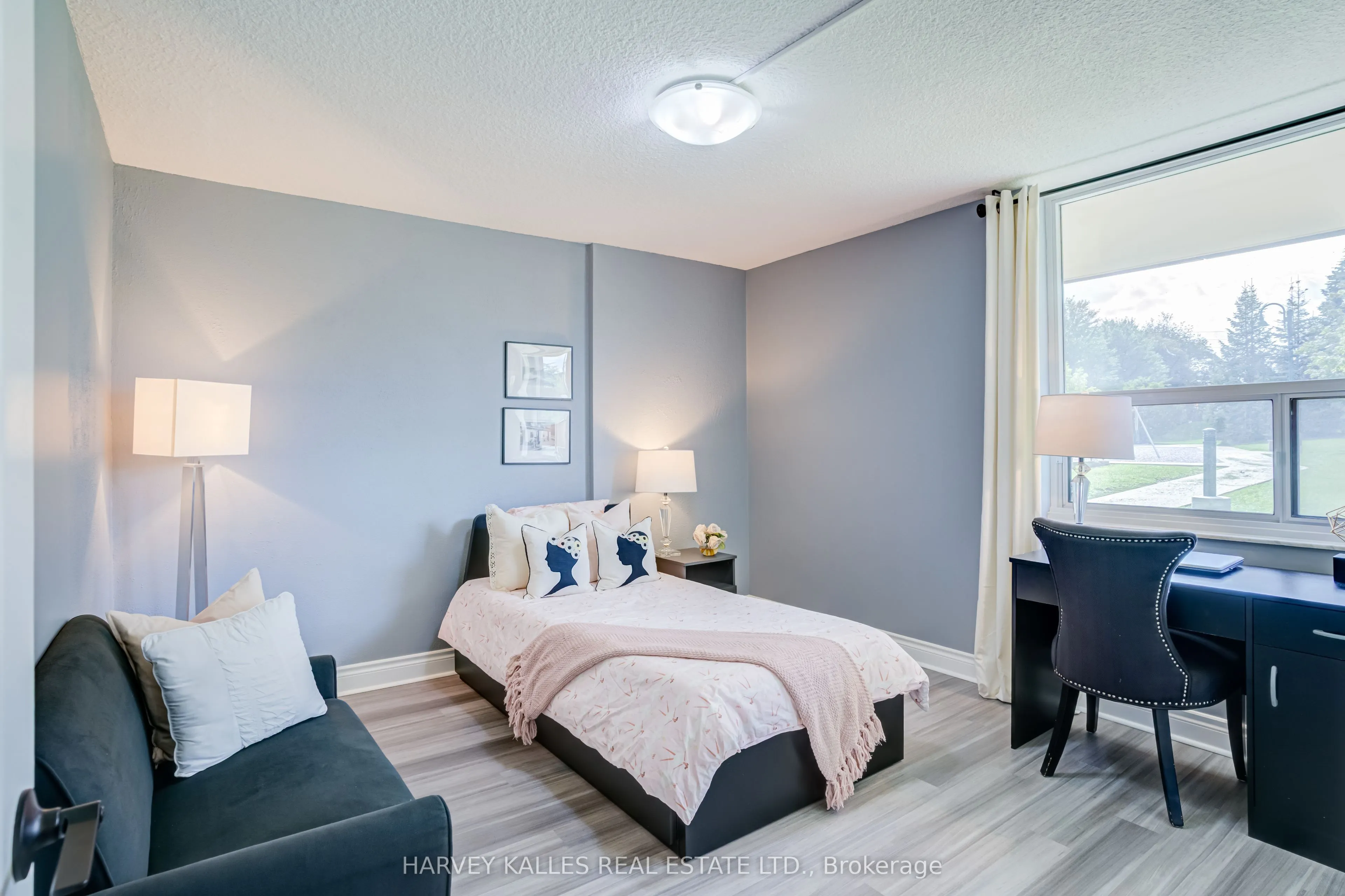 65 Huntingdale Boulevard #103