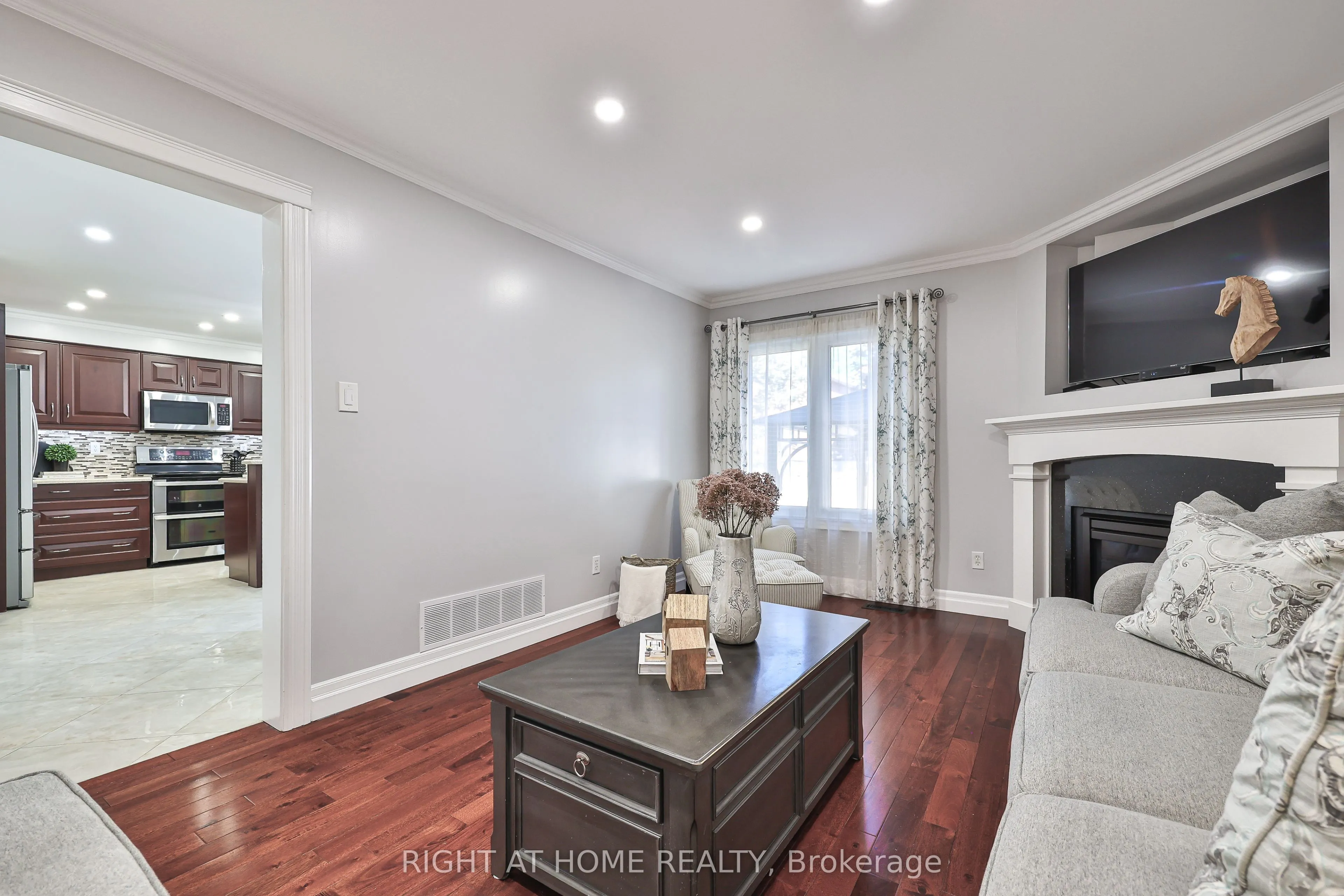 63 Keeble Crescent
