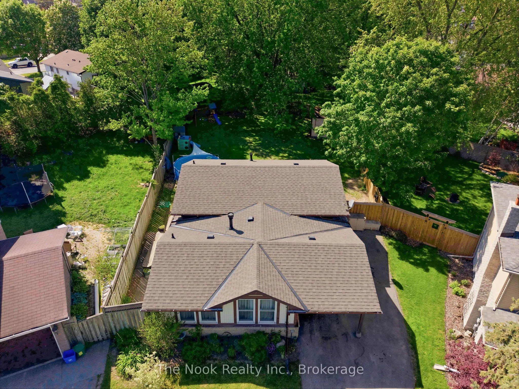 30 Deerpark Crescent