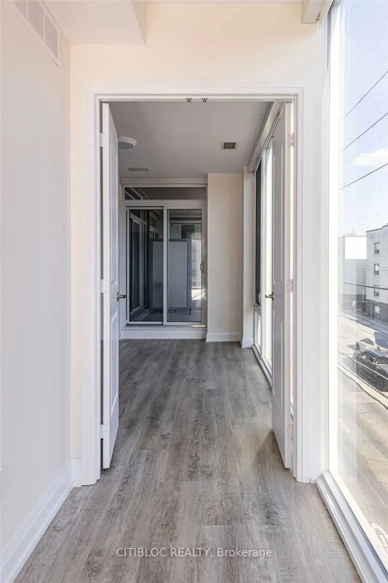 200 Woodbine Avenue #301