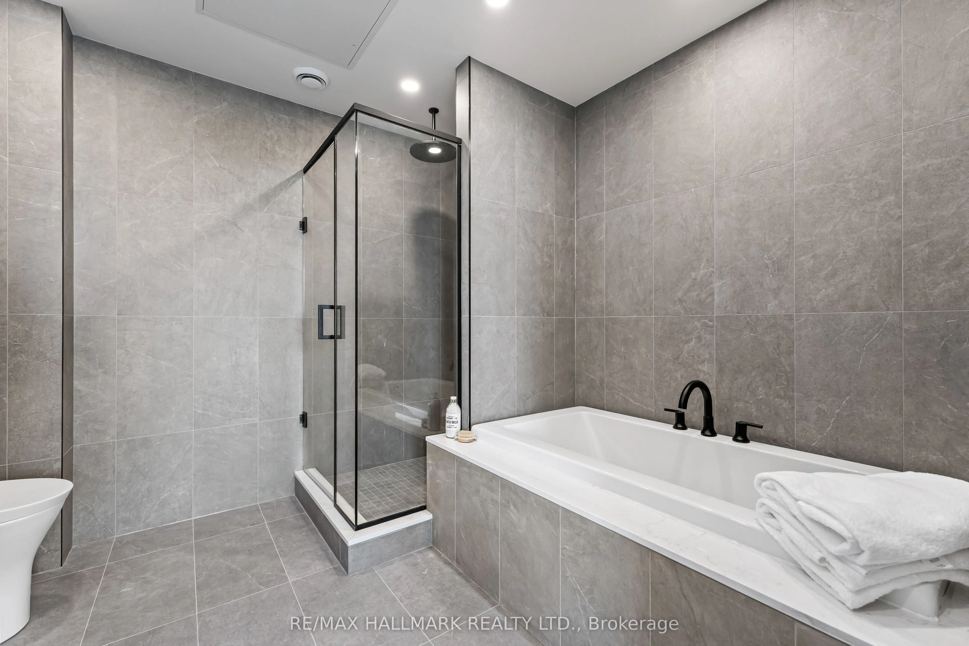 1050 Eastern Avenue #1113