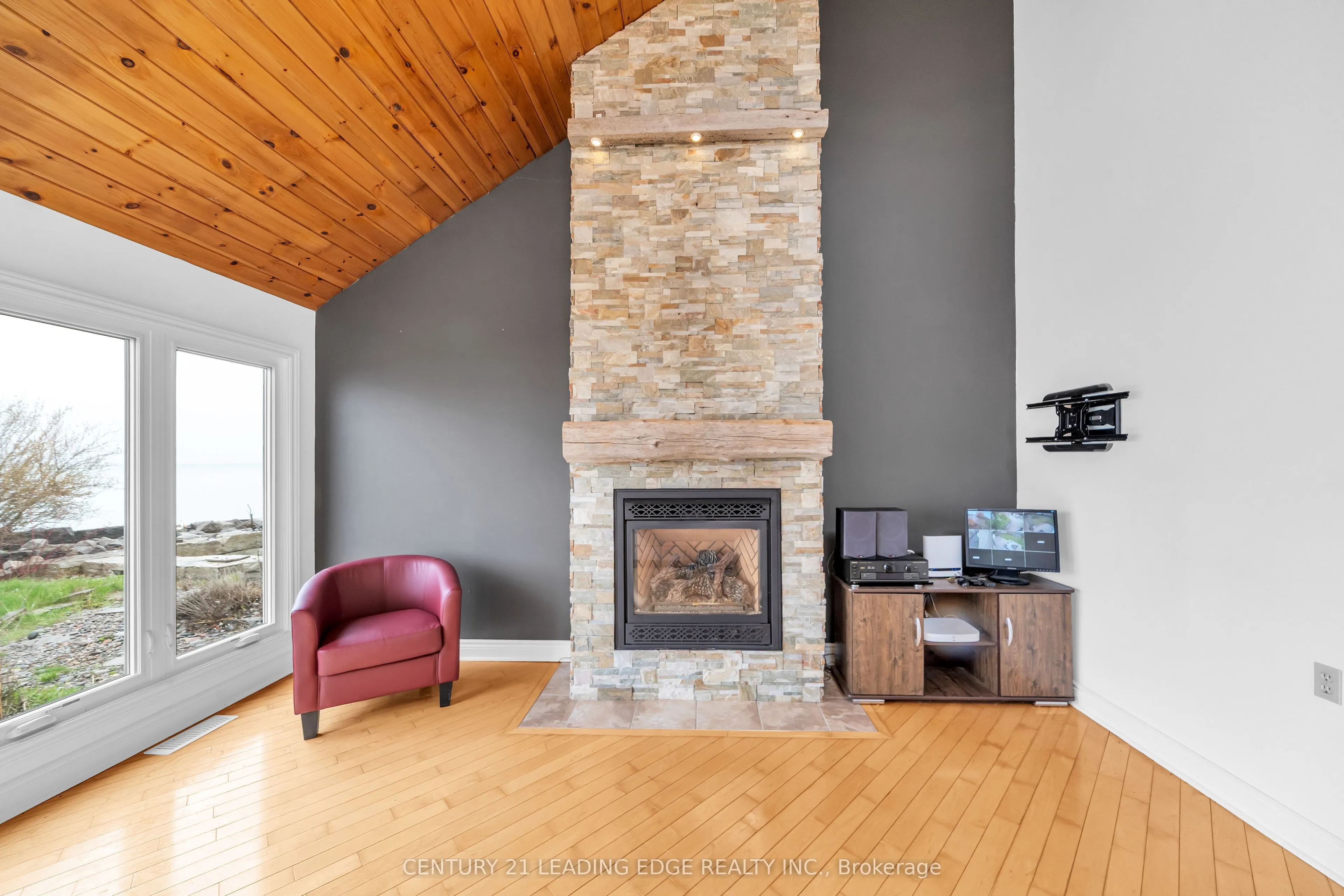 151 Cedar Crest Beach Road