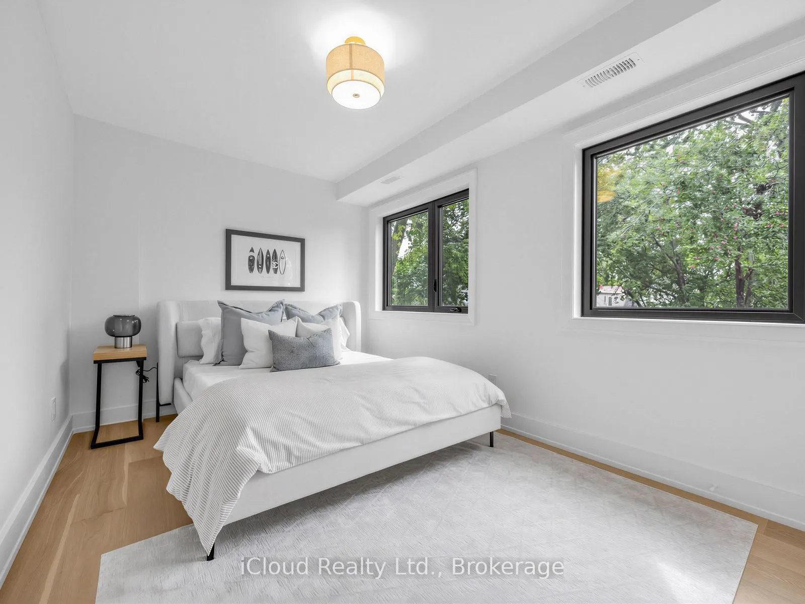 96 Woodycrest Avenue