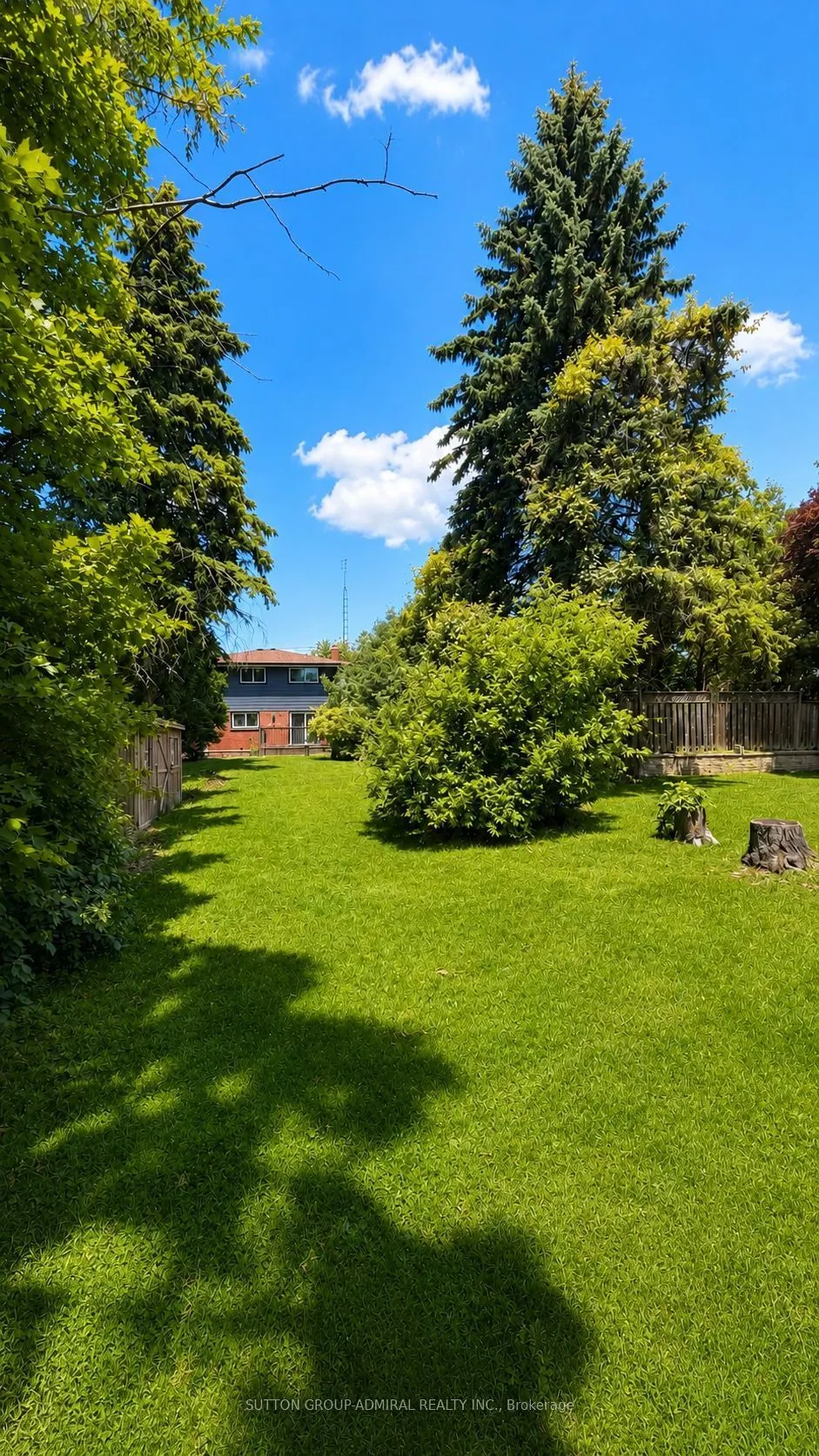 865 Regent Drive