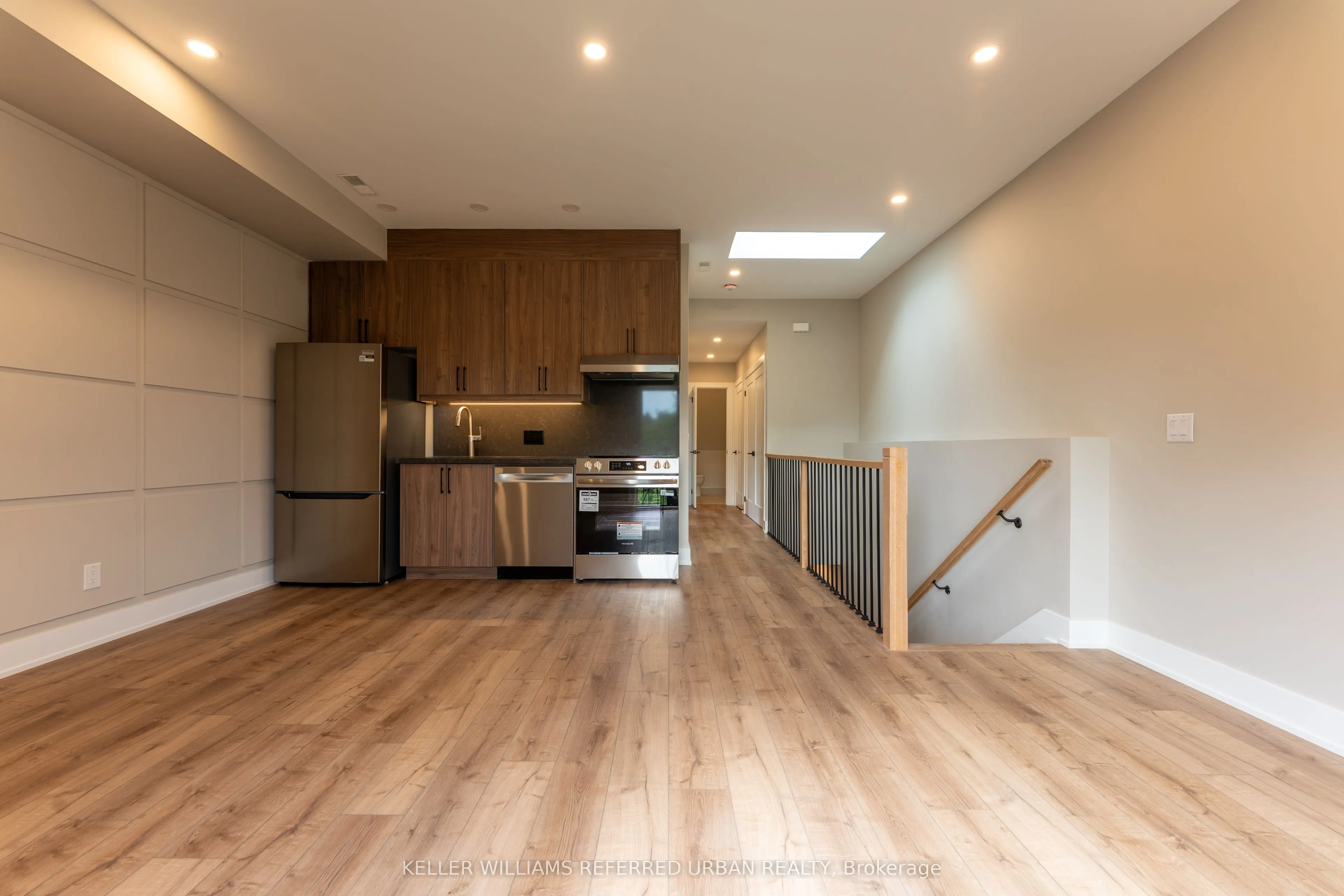 352 Jones Avenue #4