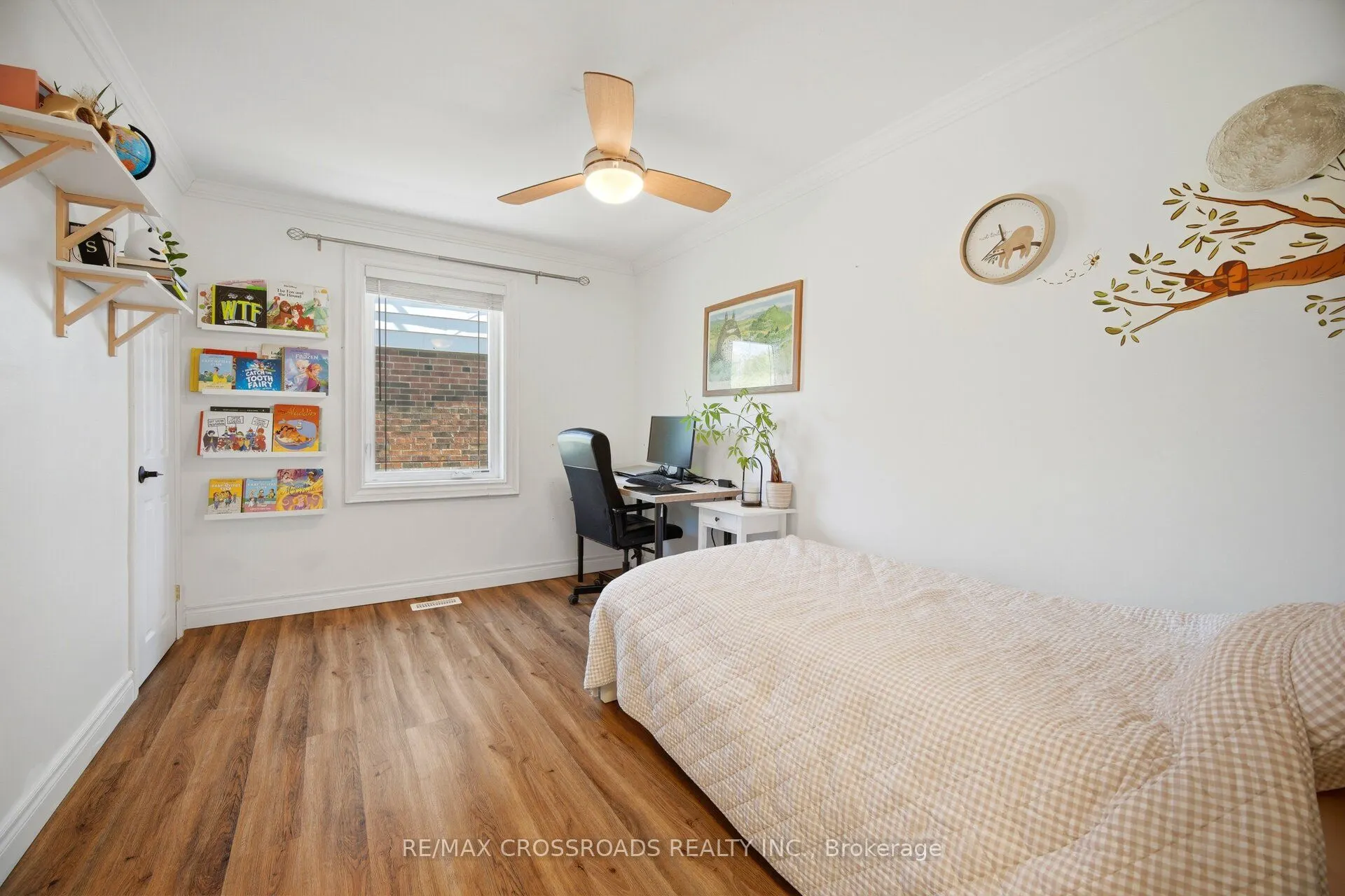 18 Adanac Drive