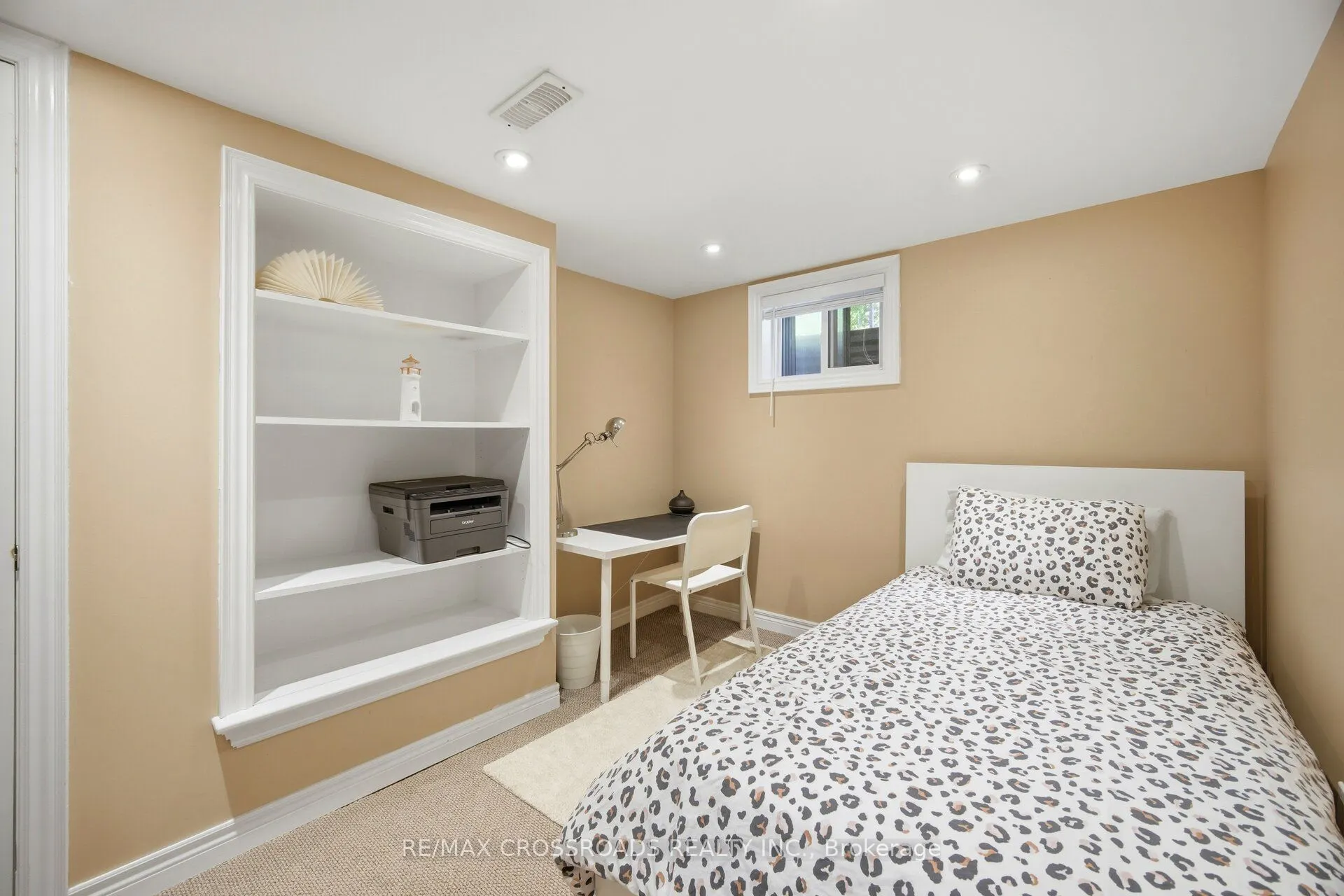 18 Adanac Drive