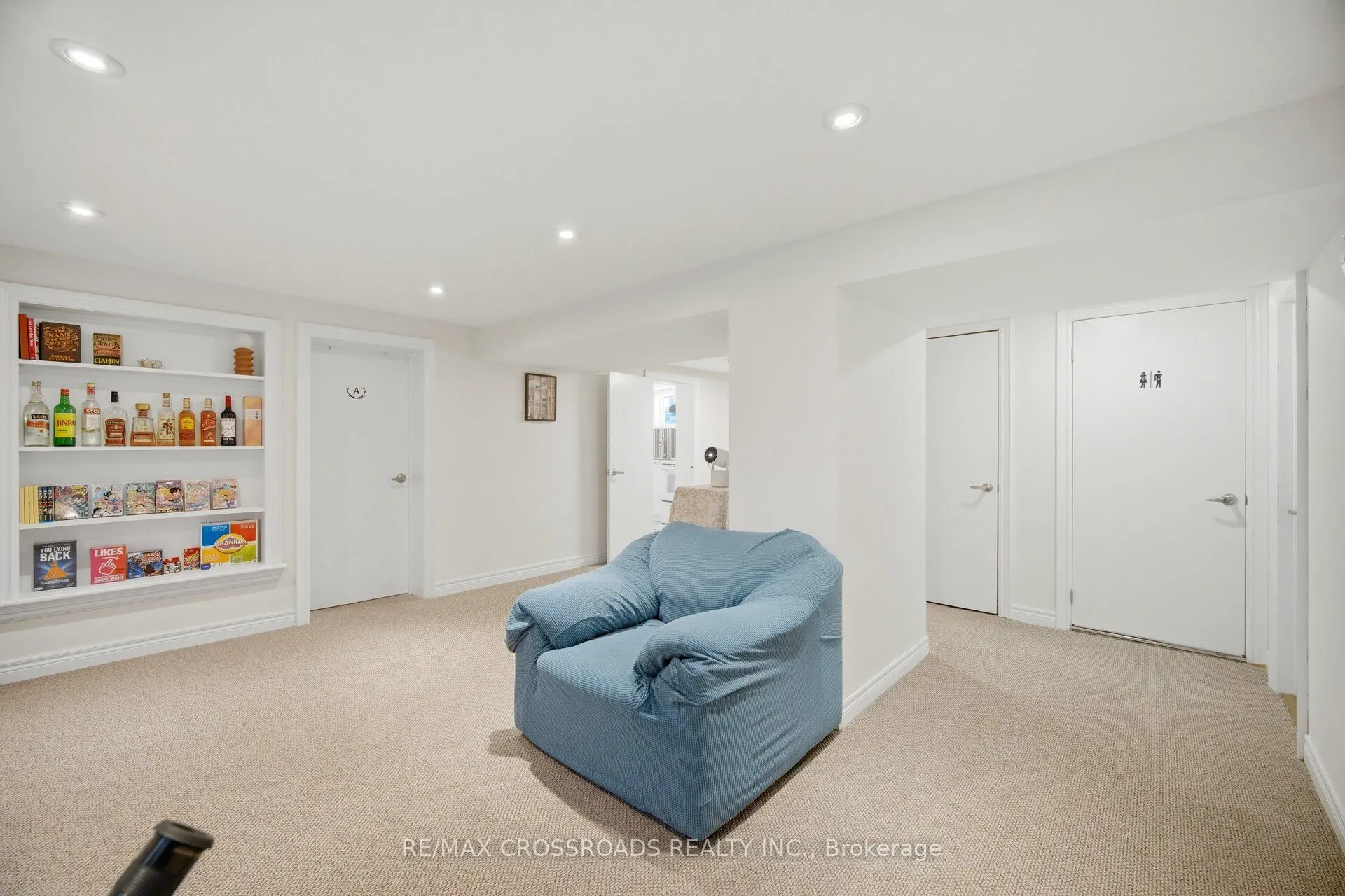 18 Adanac Drive