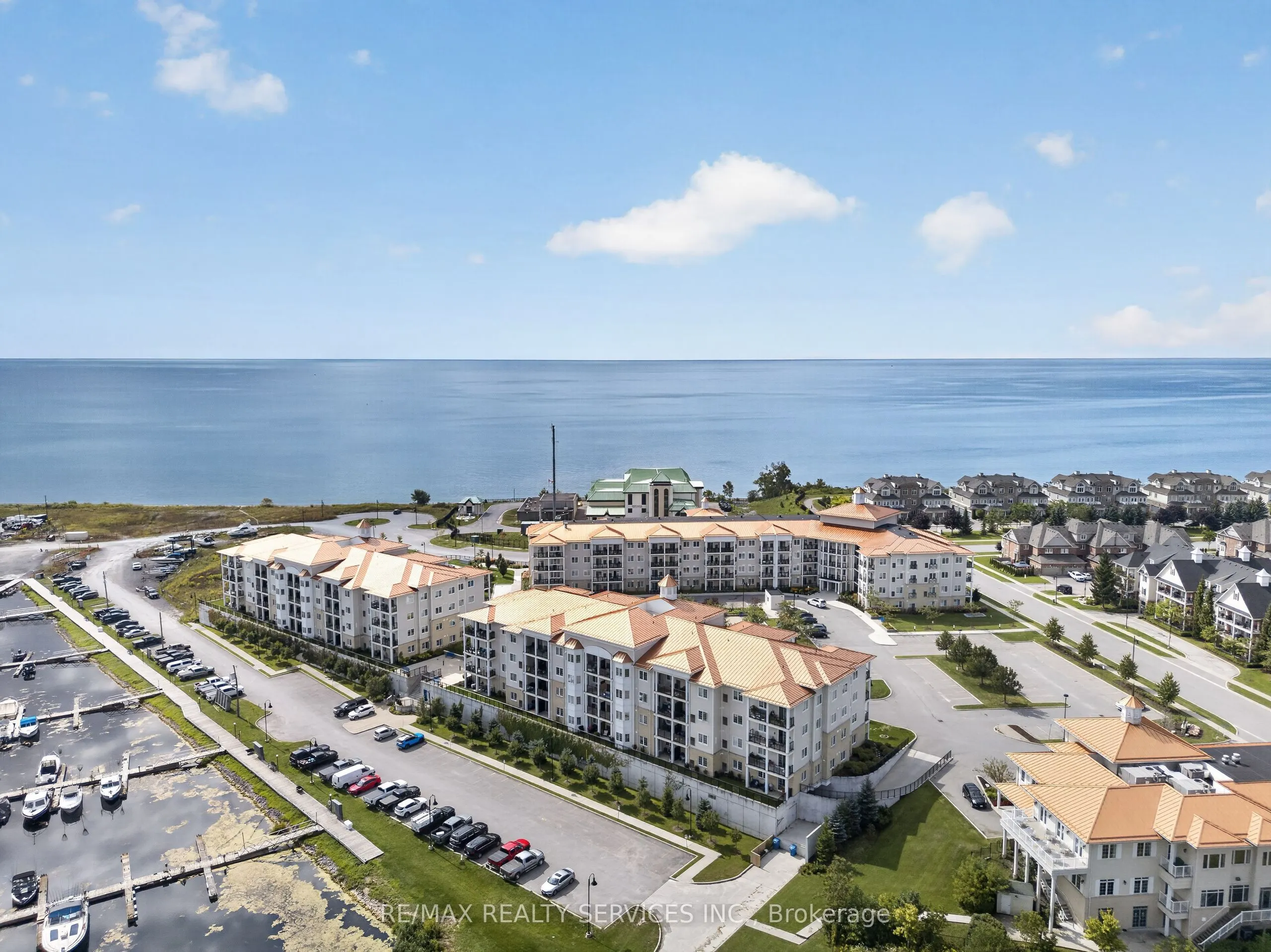 50 Lakebreeze Drive #129