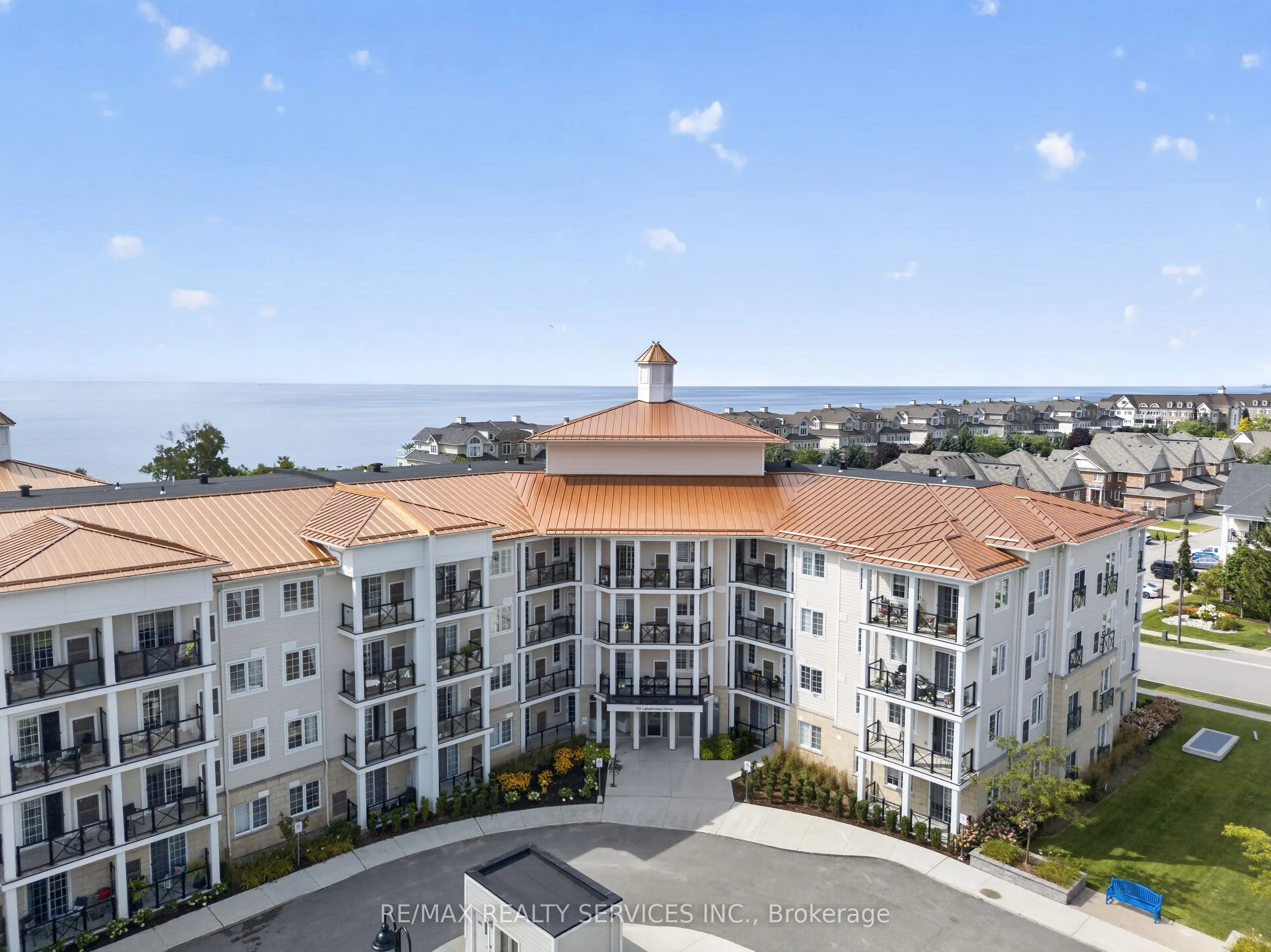 50 Lakebreeze Drive #129