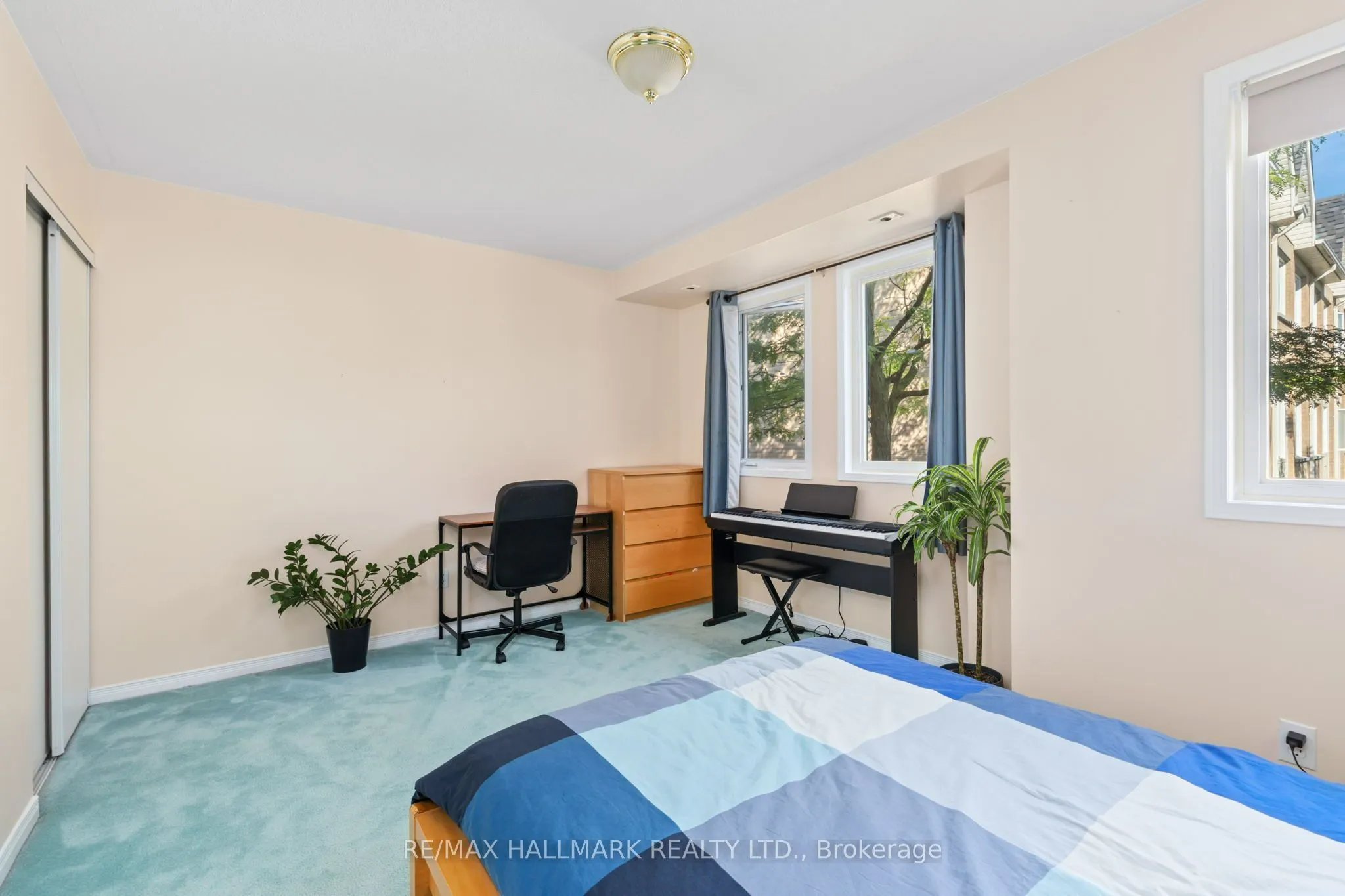 28 Rosebank Drive #1505