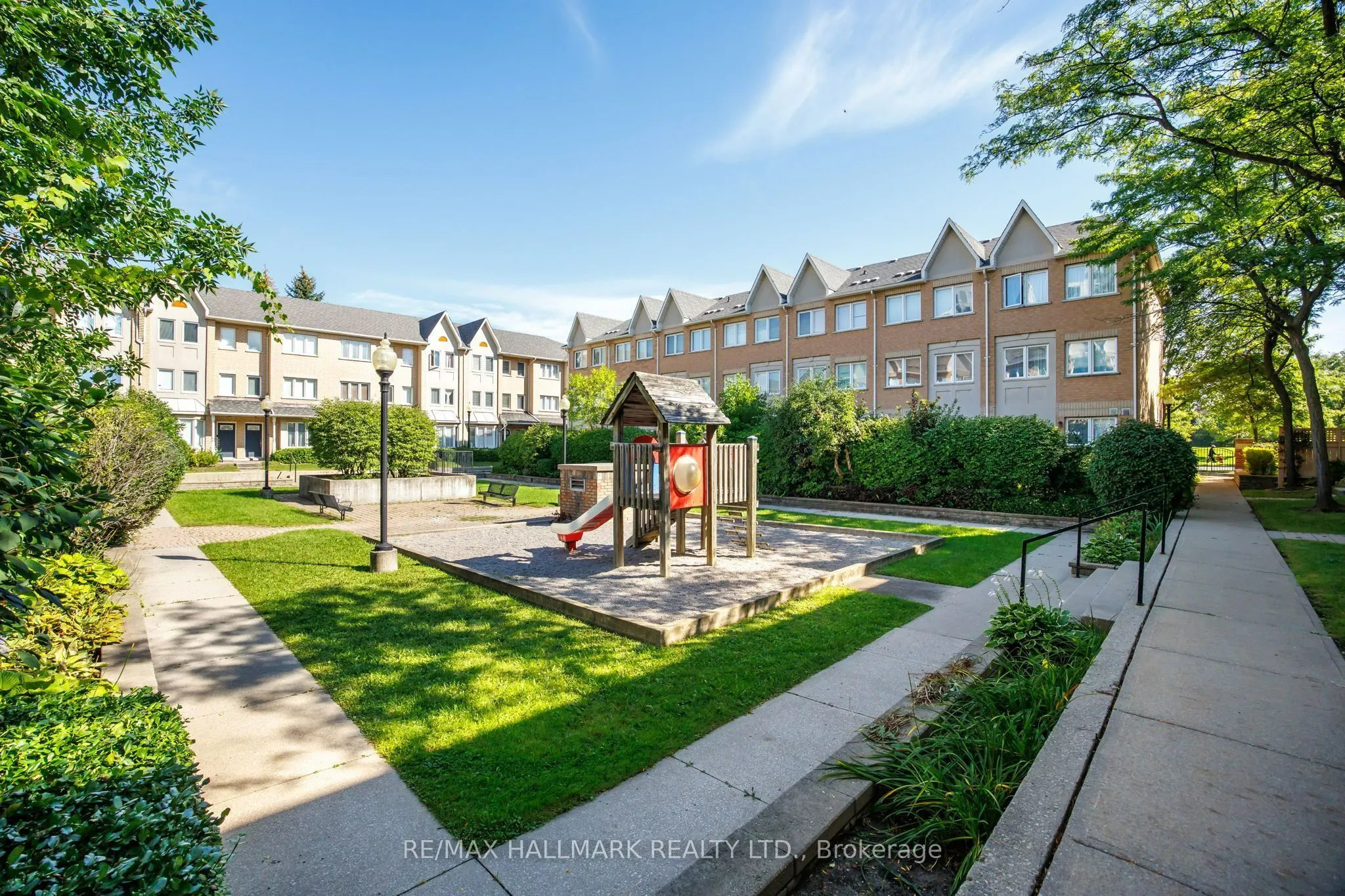 28 Rosebank Drive #1505