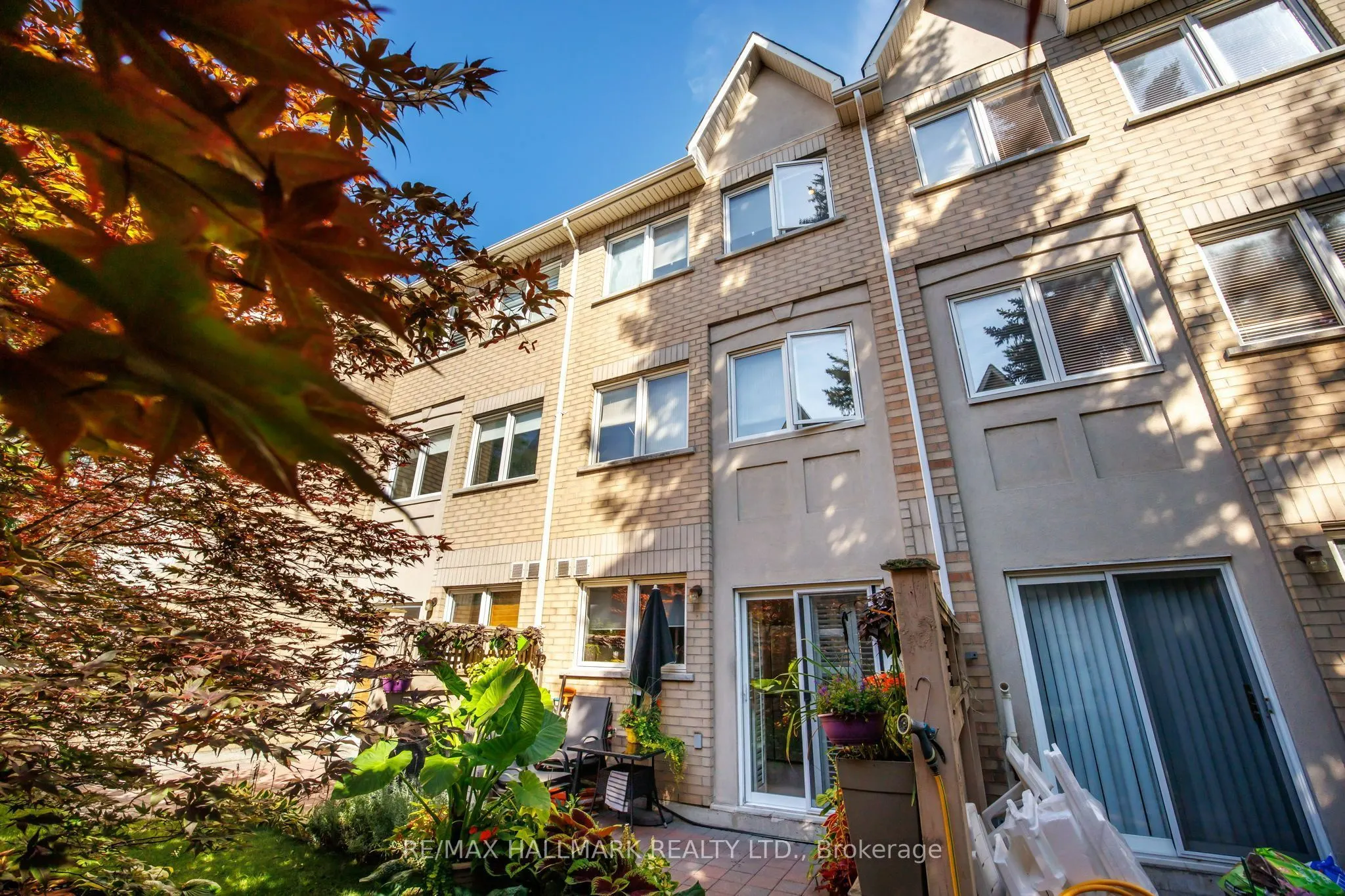 28 Rosebank Drive #1505