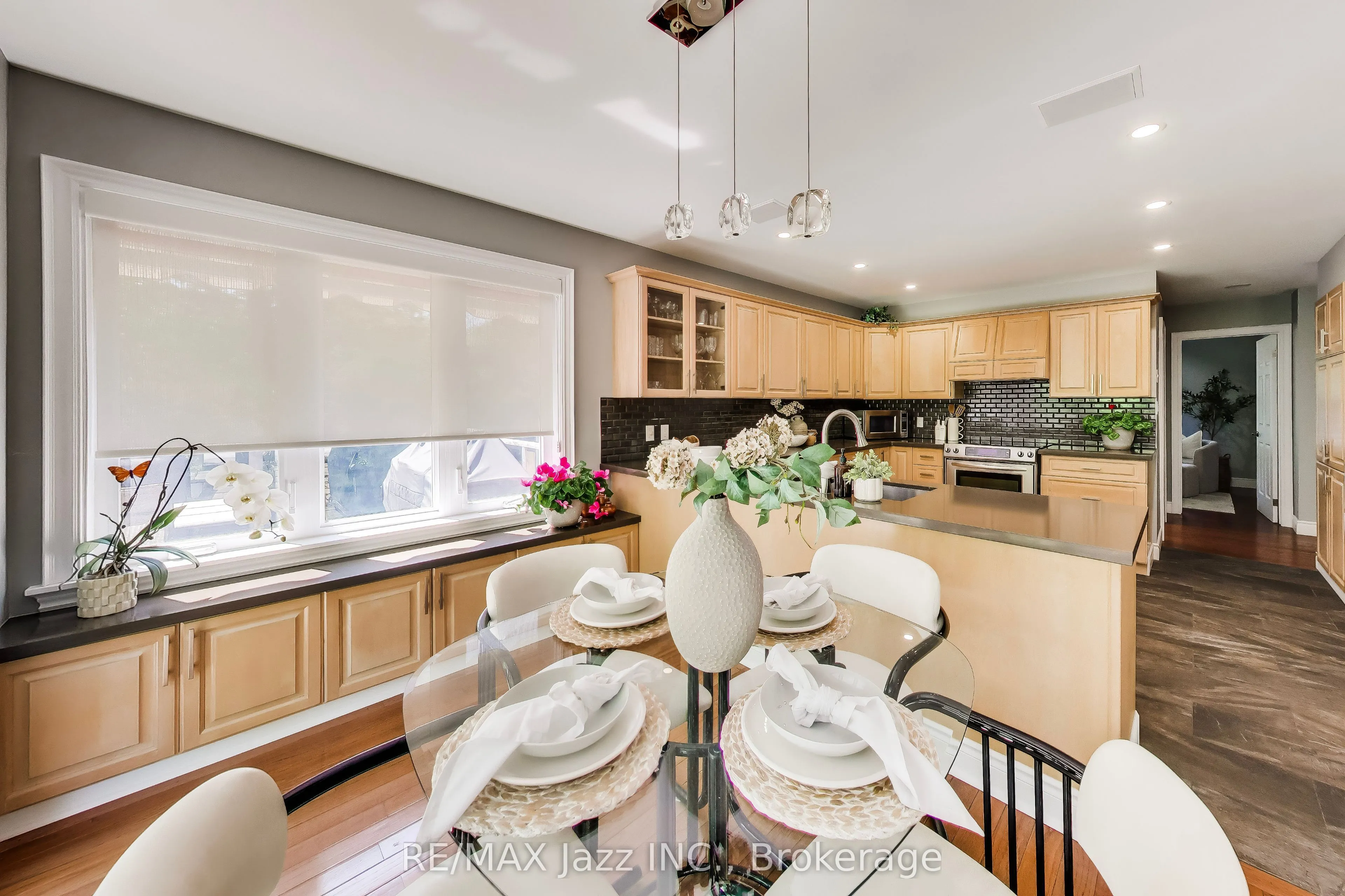 45 Windsor Valley Place