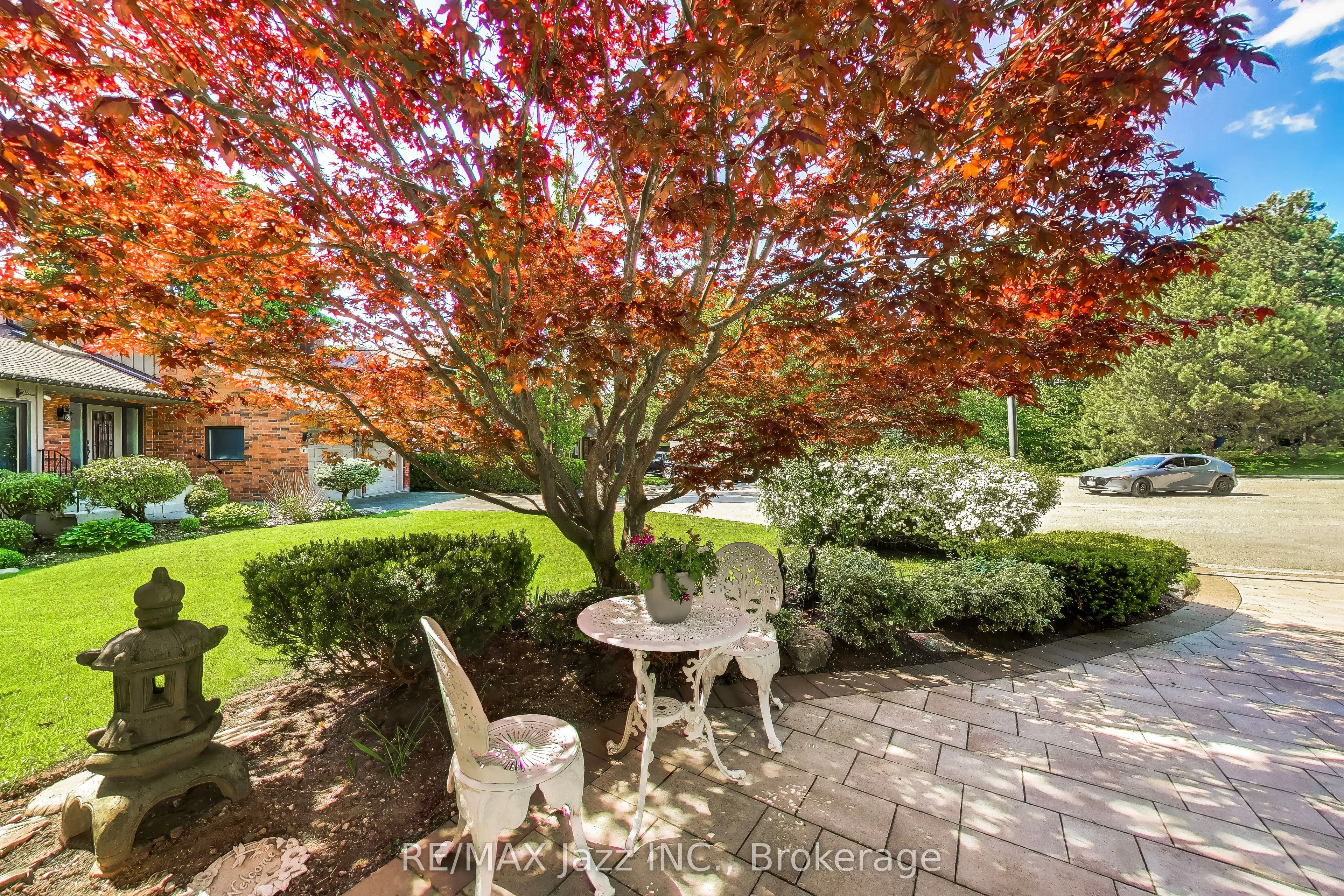 45 Windsor Valley Place