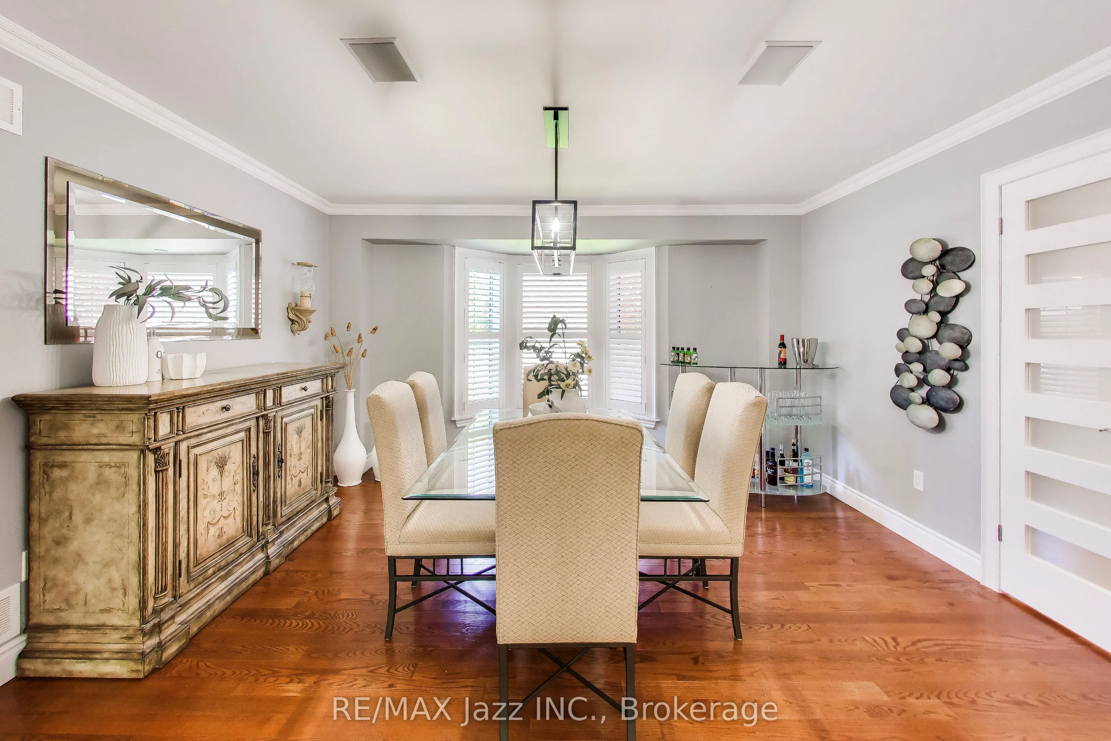 45 Windsor Valley Place