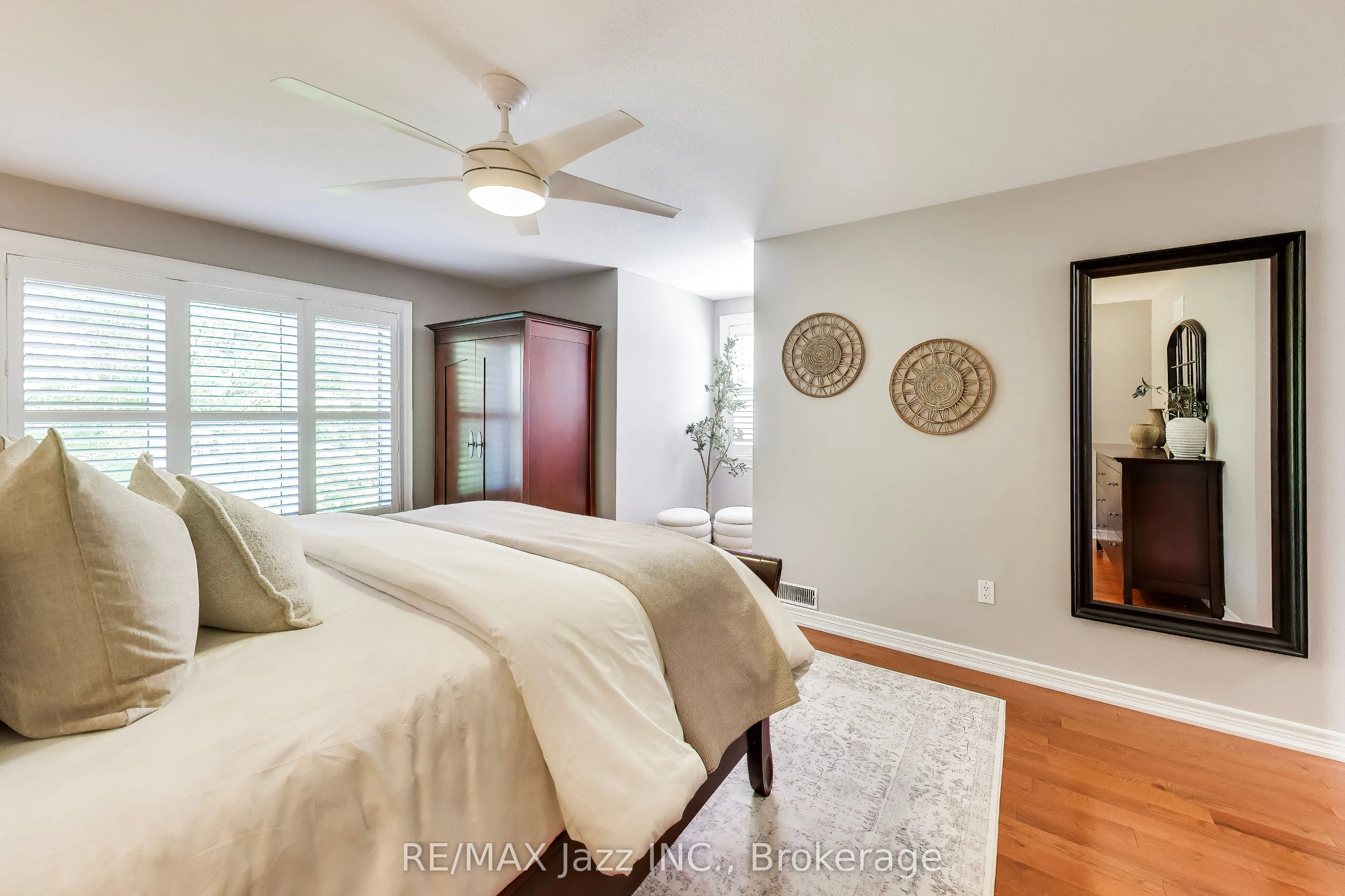 45 Windsor Valley Place