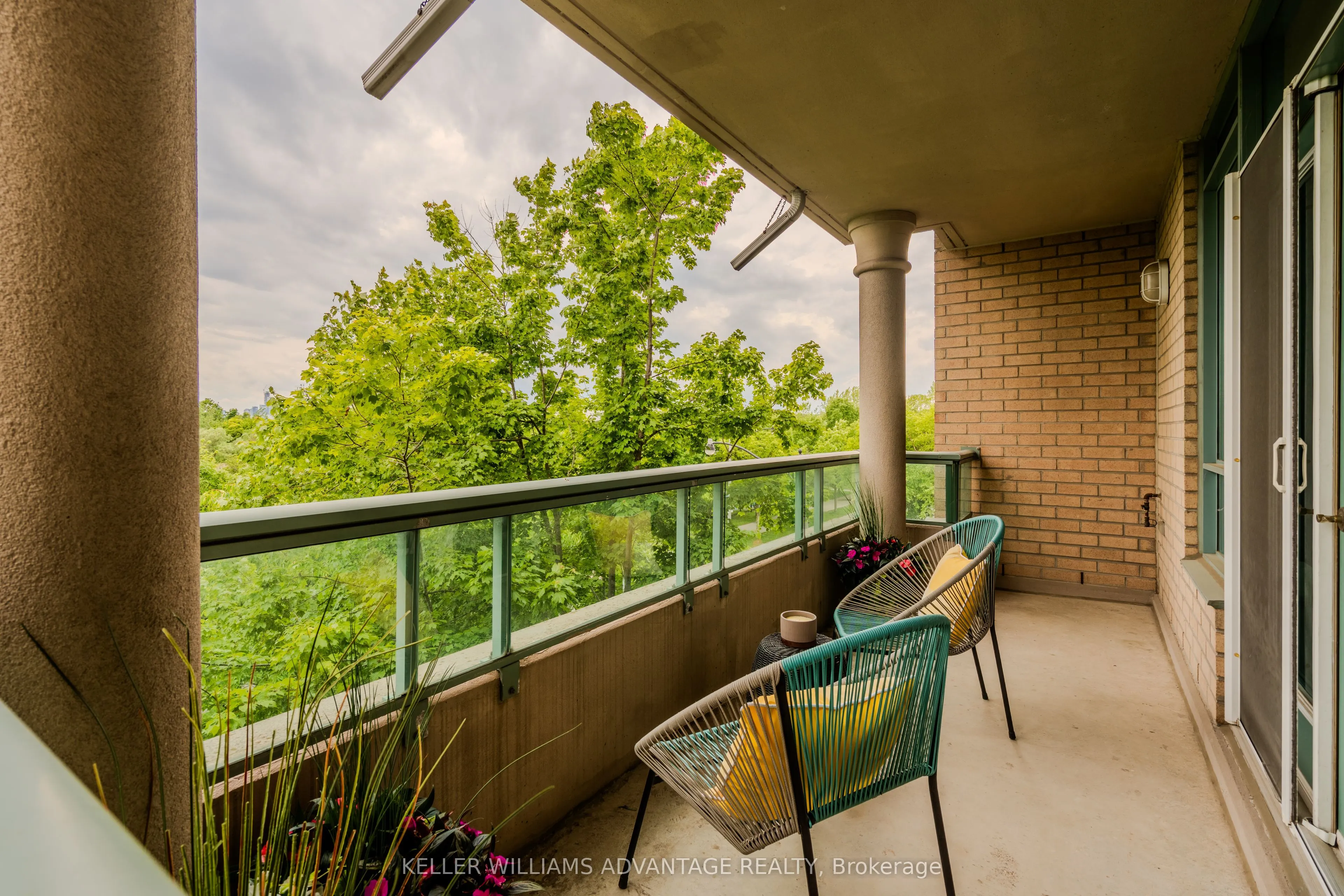 9 Boardwalk Drive #321