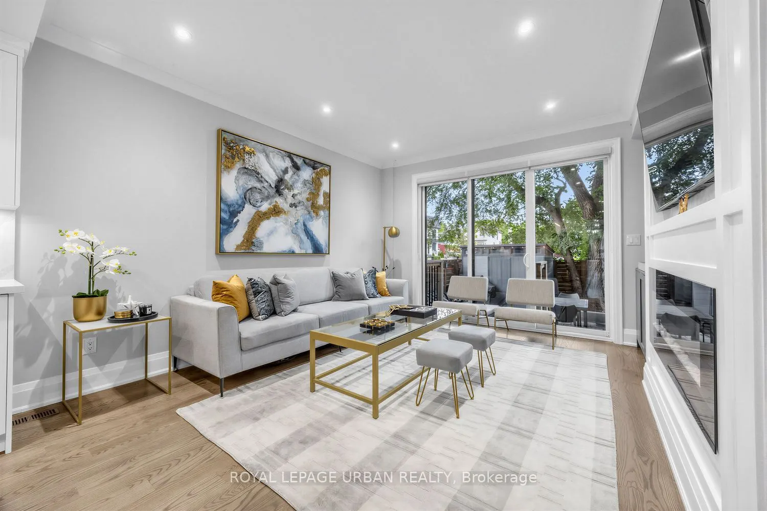 287 Glebemount Avenue