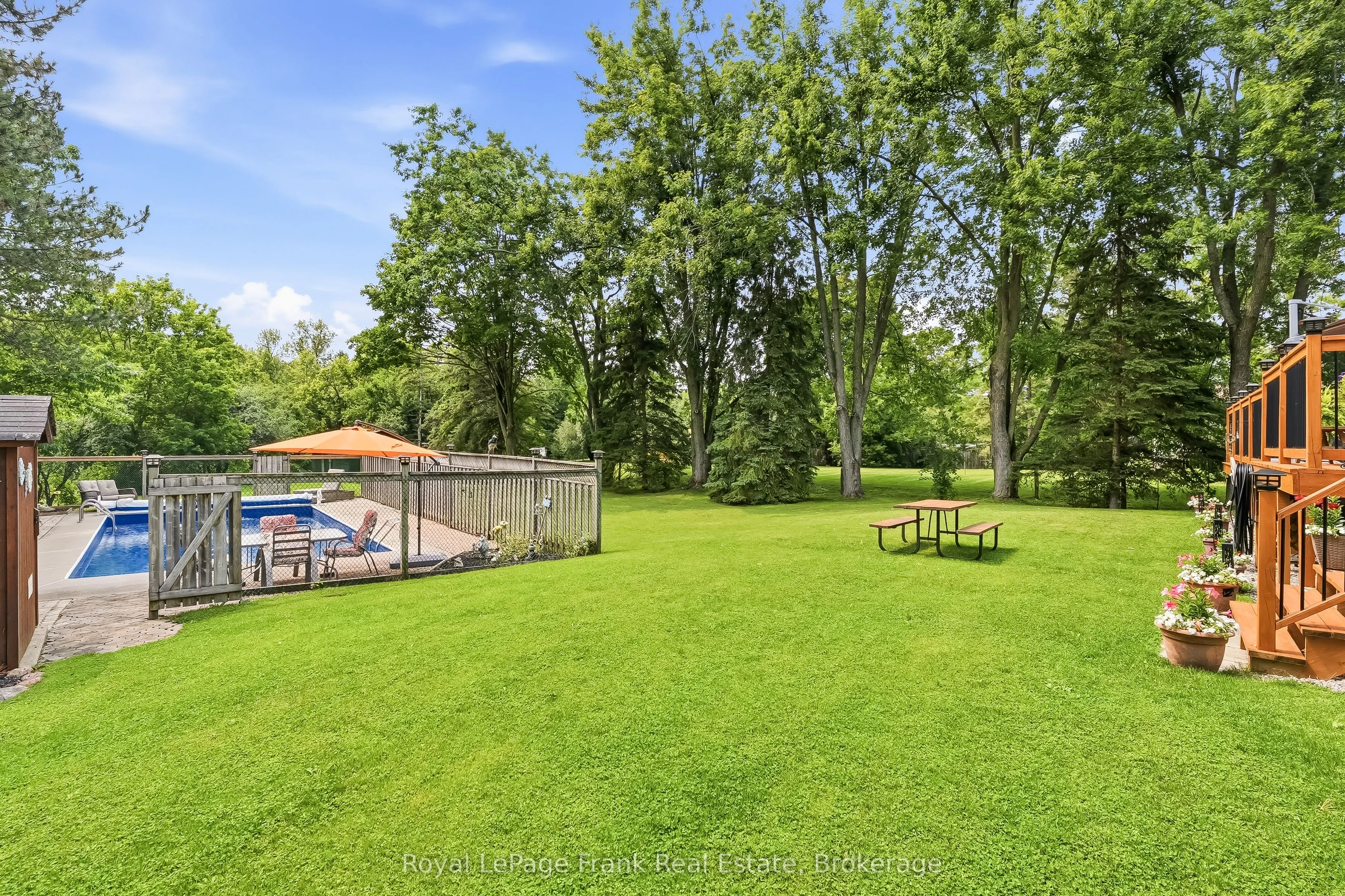 32 Jacobsen Boulevard
