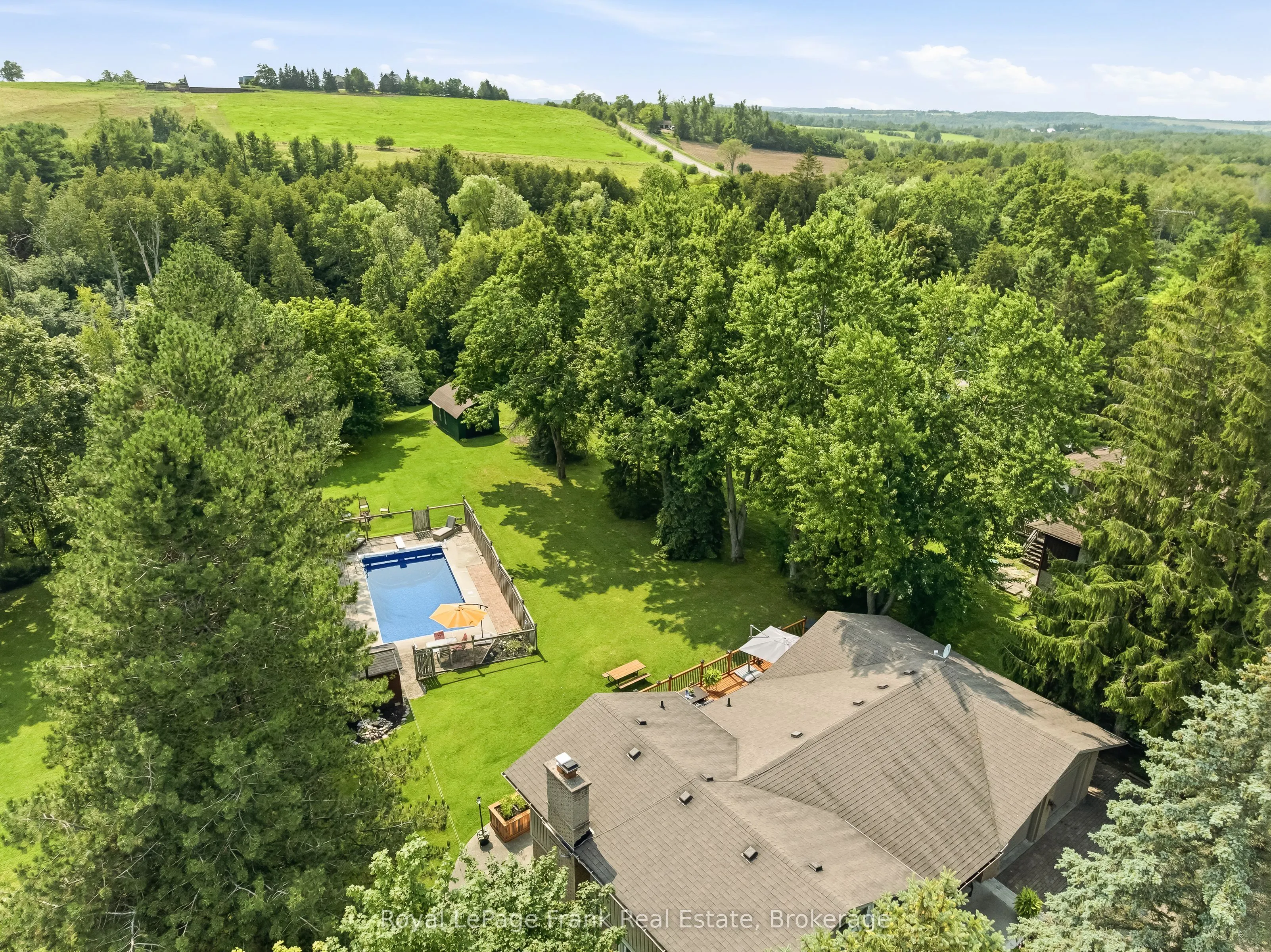 32 Jacobsen Boulevard