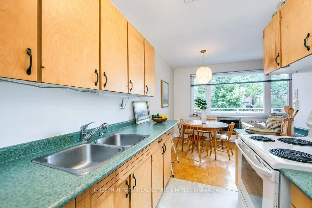 75 Scarborough Road #201