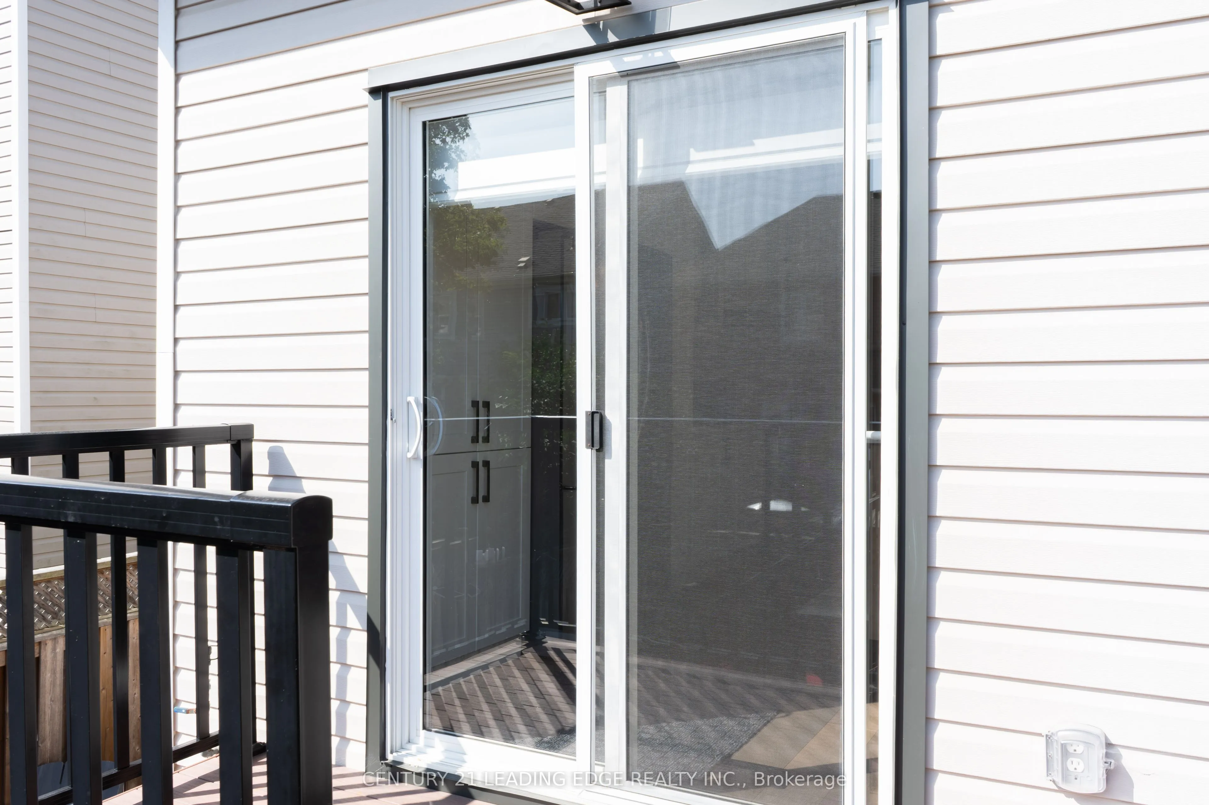 53 Ault Crescent