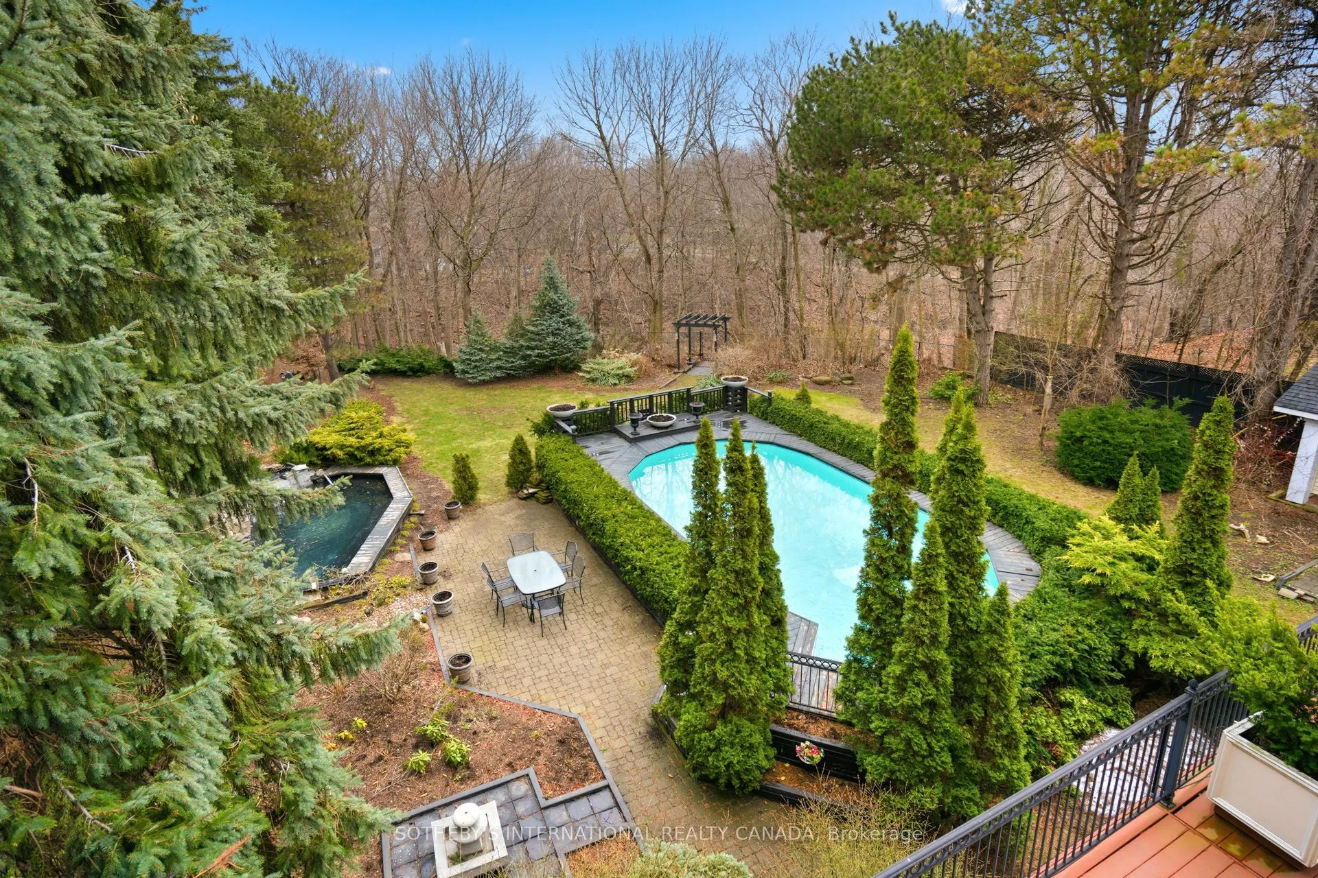 55 Pine Ridge Drive
