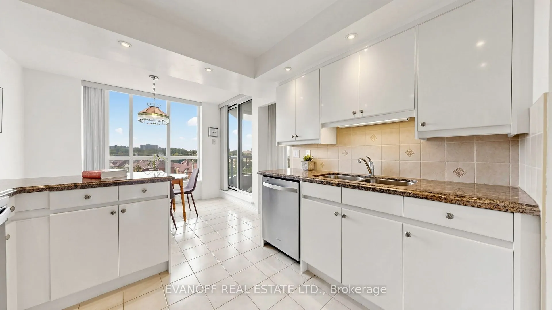 10 Guildwood Parkway #730