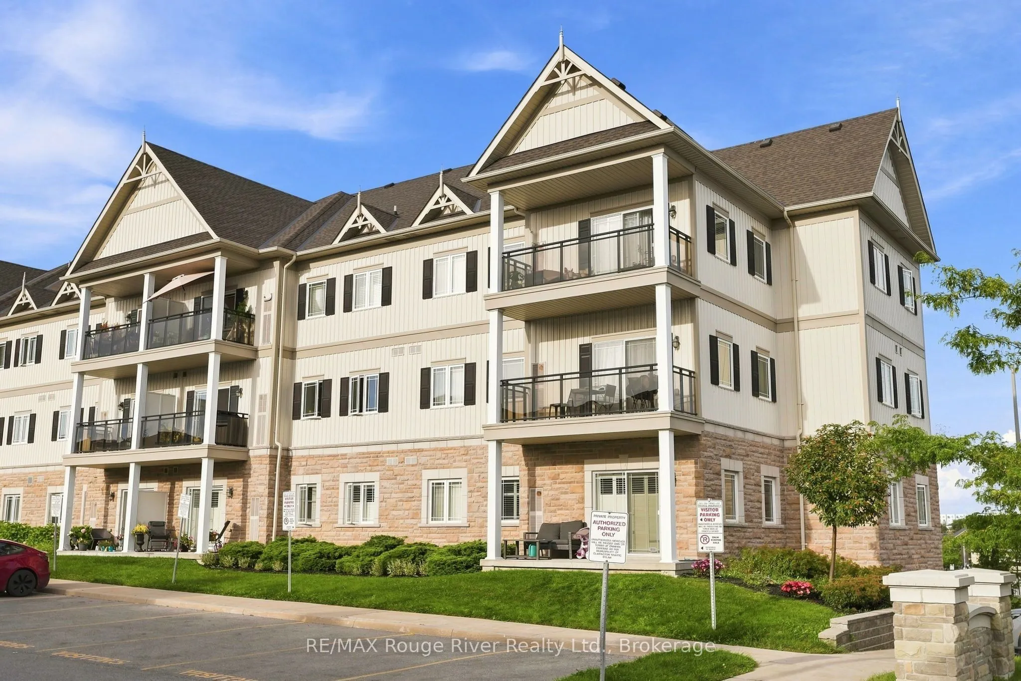 1 Sidney Lane #311