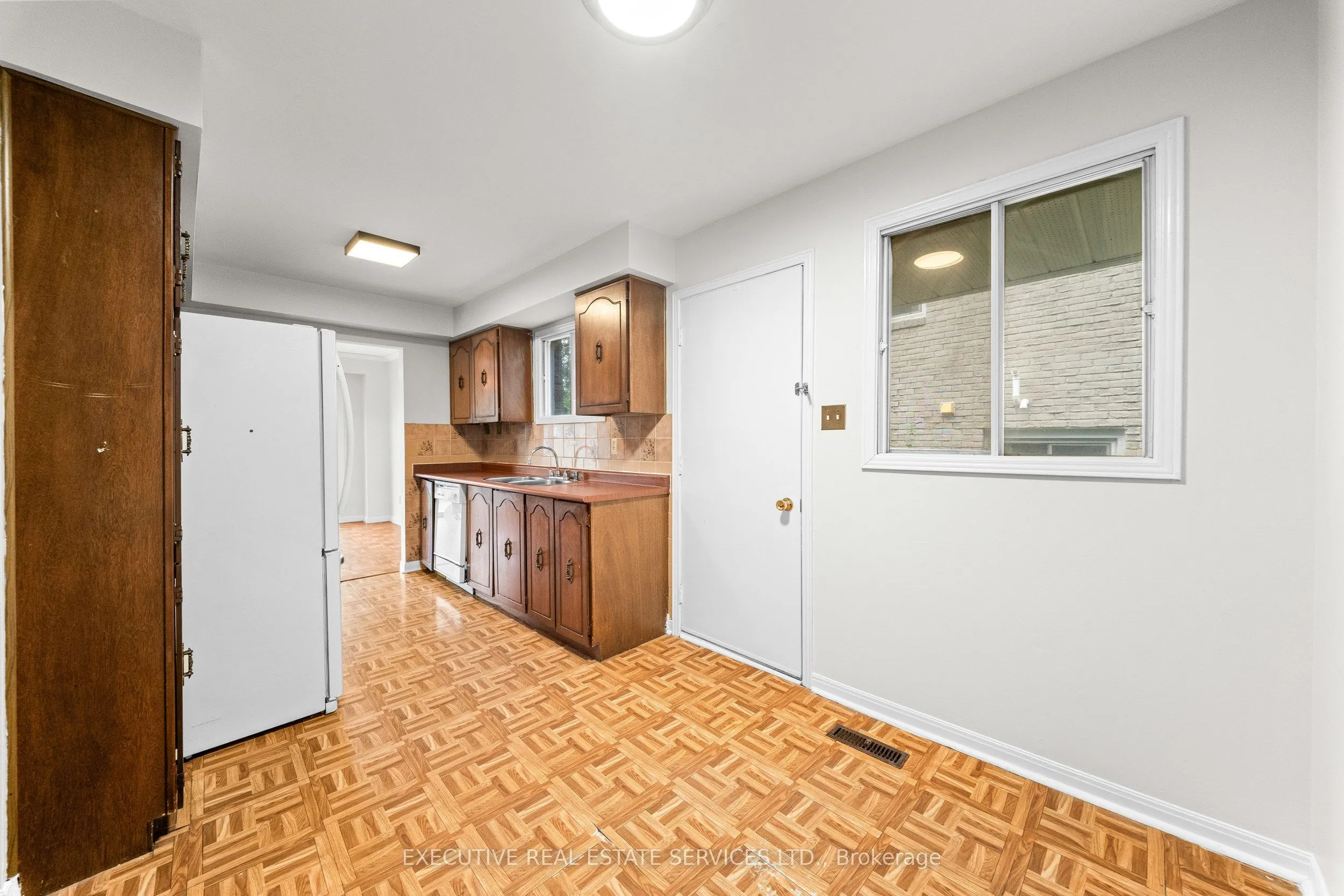76 Lionhead Trail