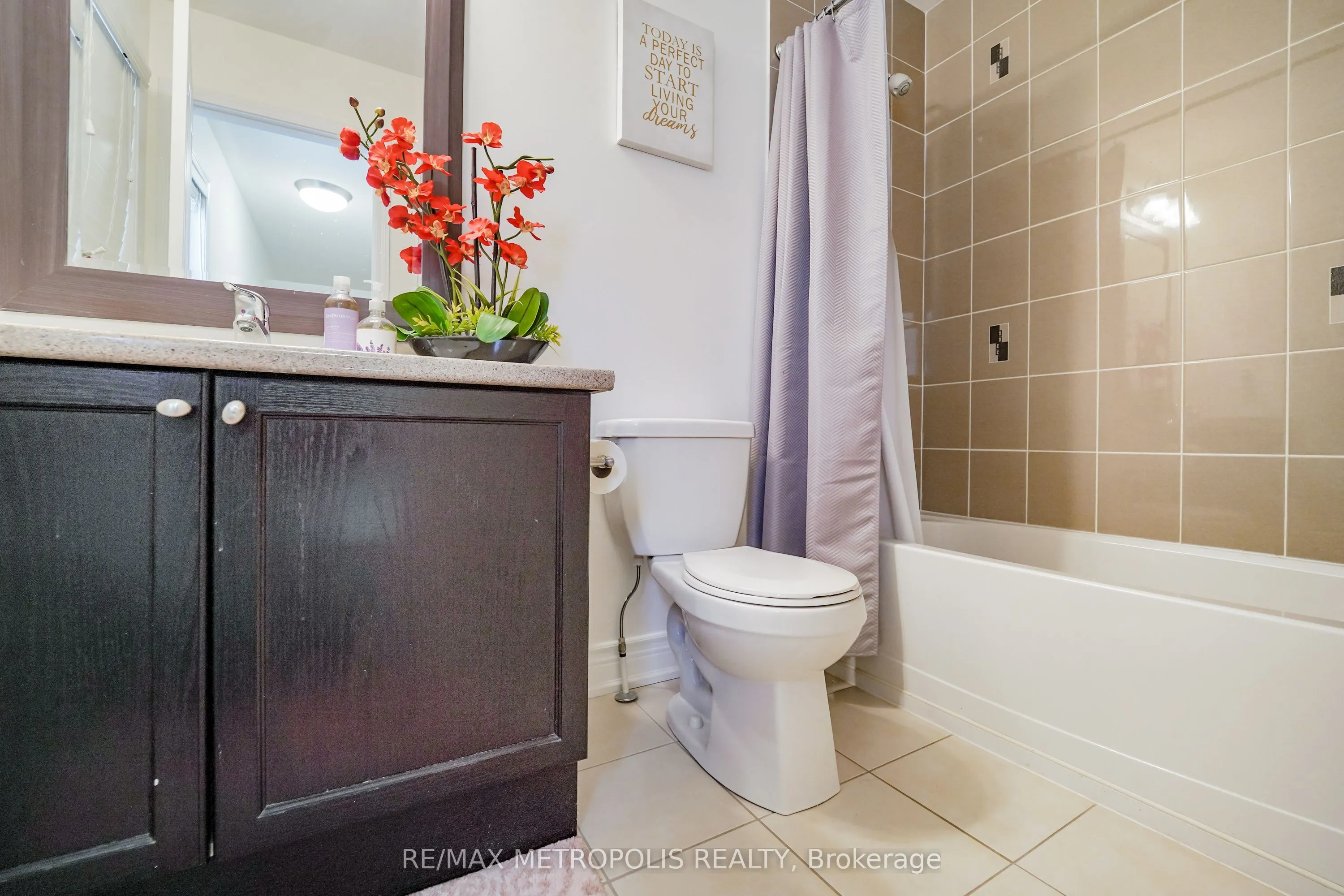 14 Richard Davies Crescent
