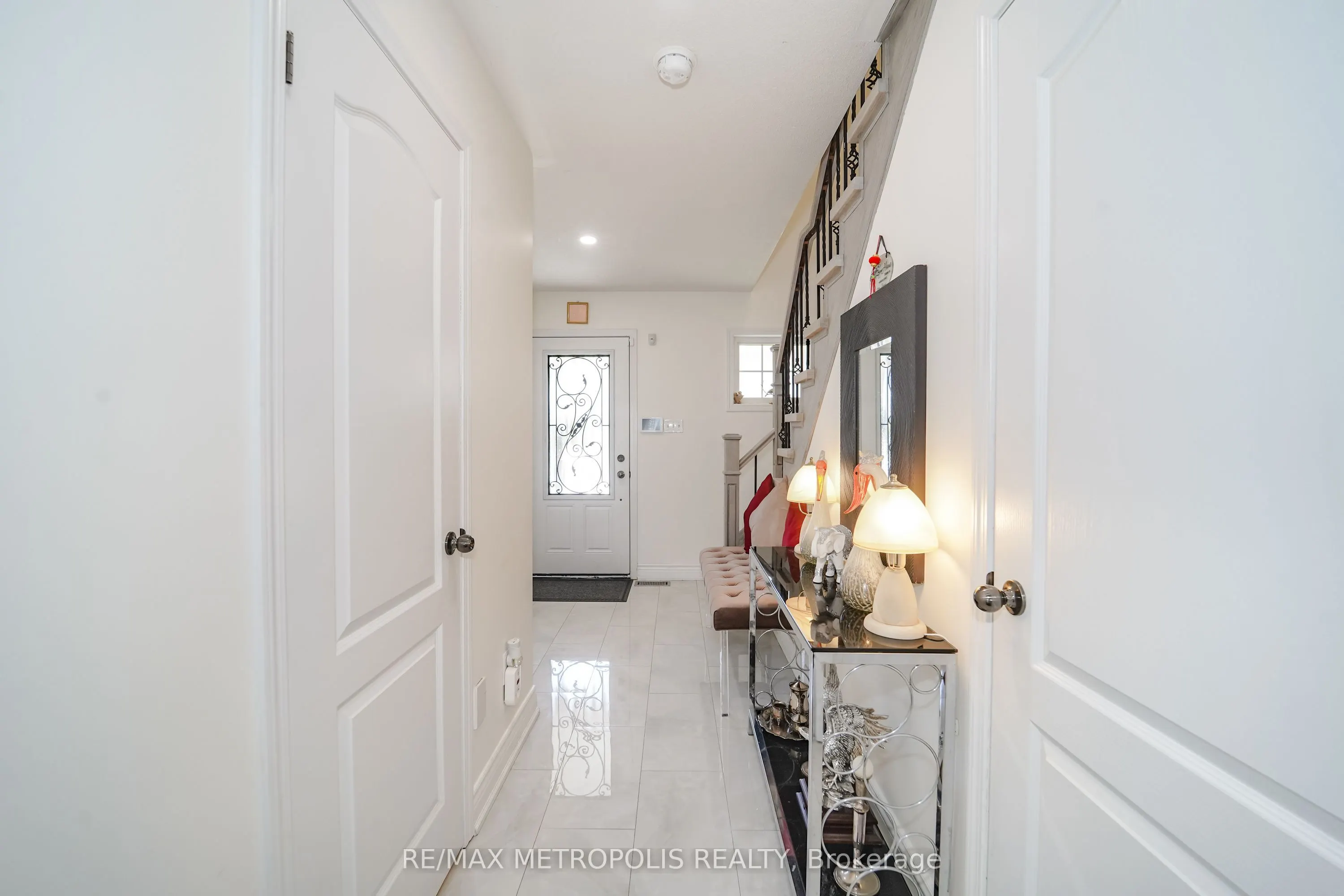 14 Richard Davies Crescent