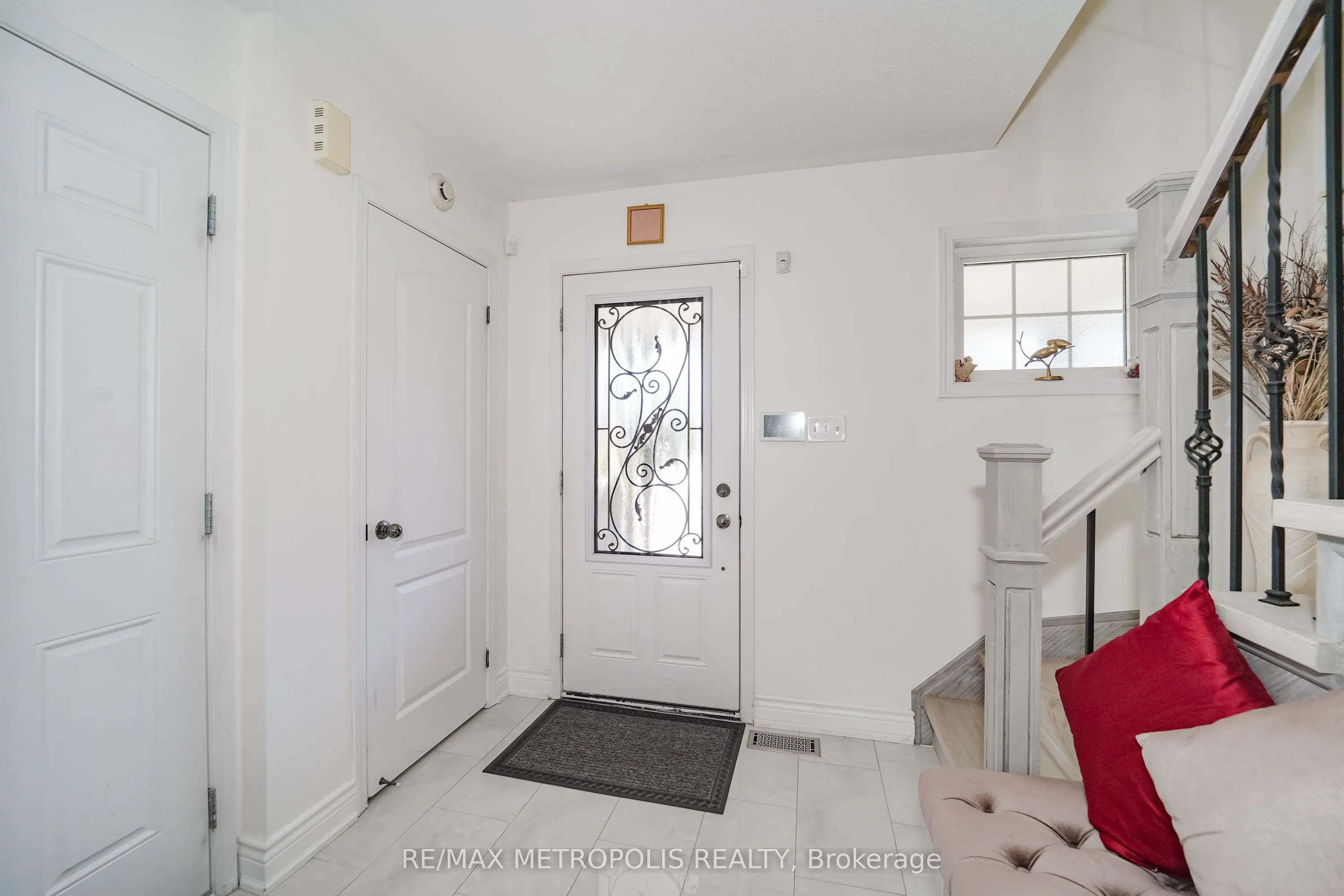 14 Richard Davies Crescent