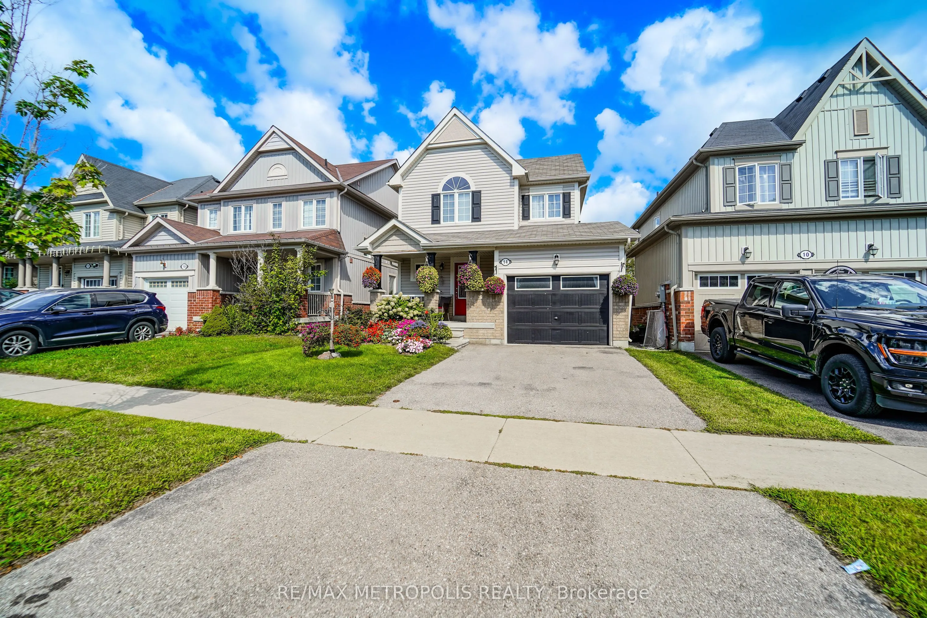 14 Richard Davies Crescent