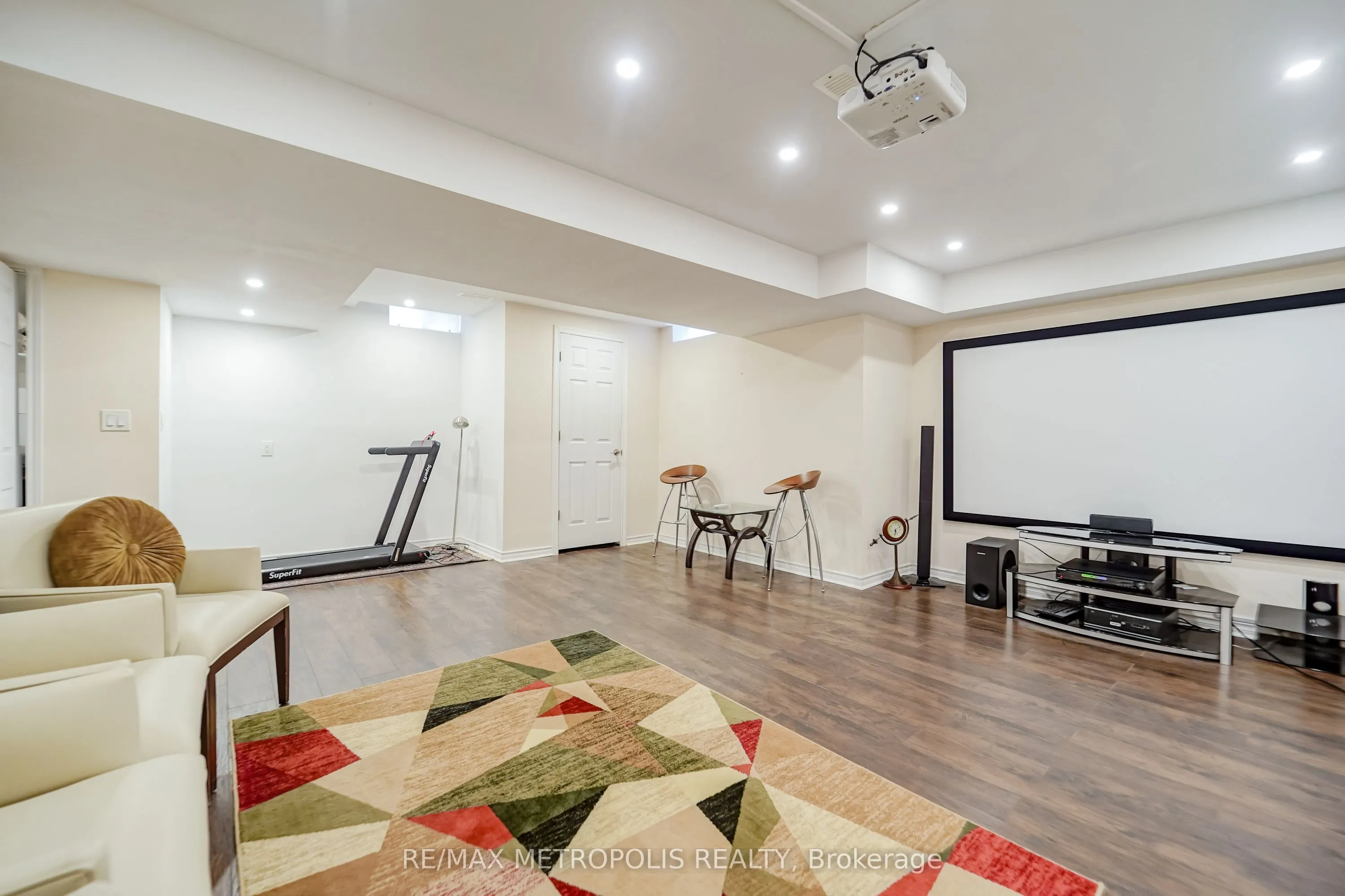 14 Richard Davies Crescent