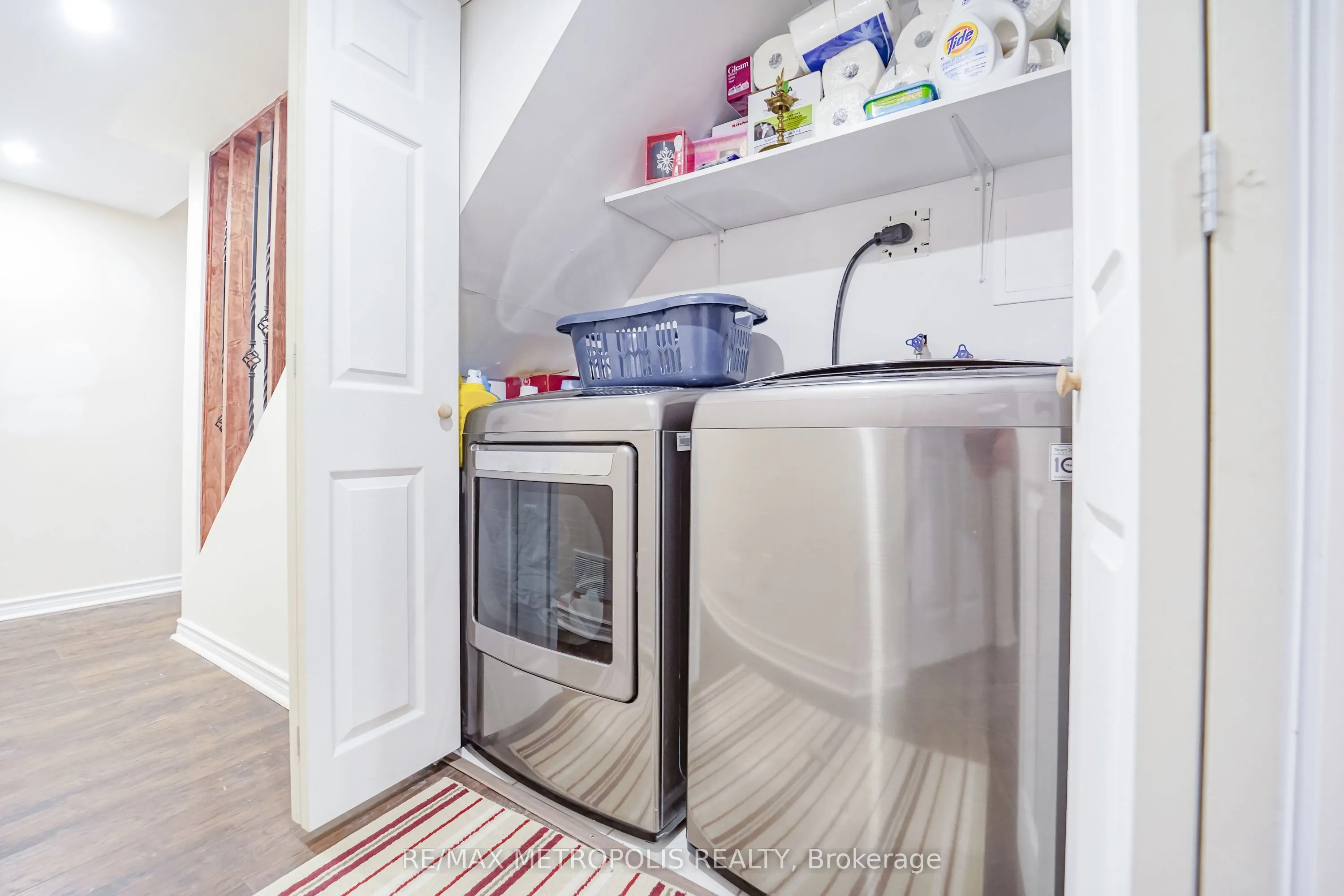 14 Richard Davies Crescent