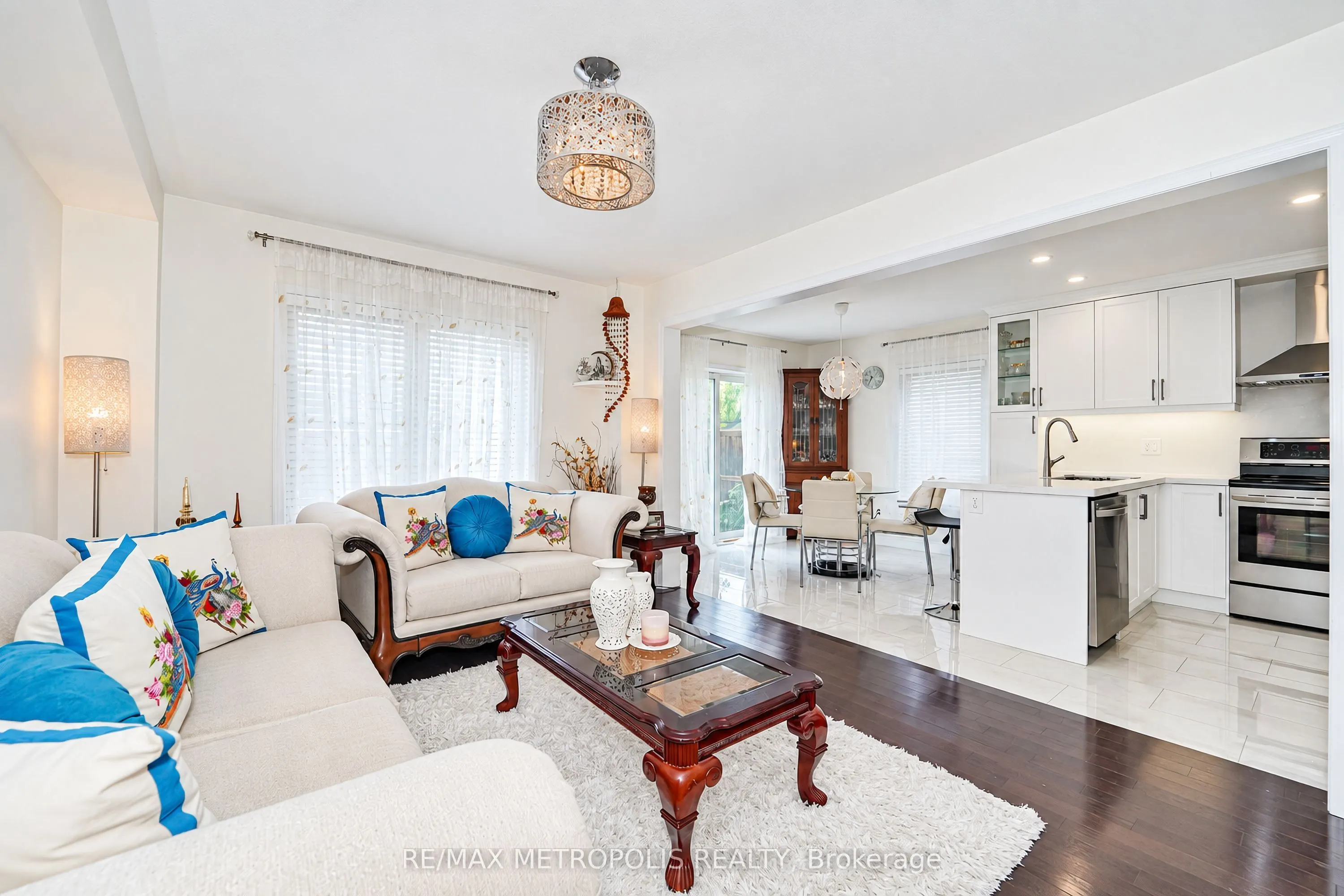 14 Richard Davies Crescent